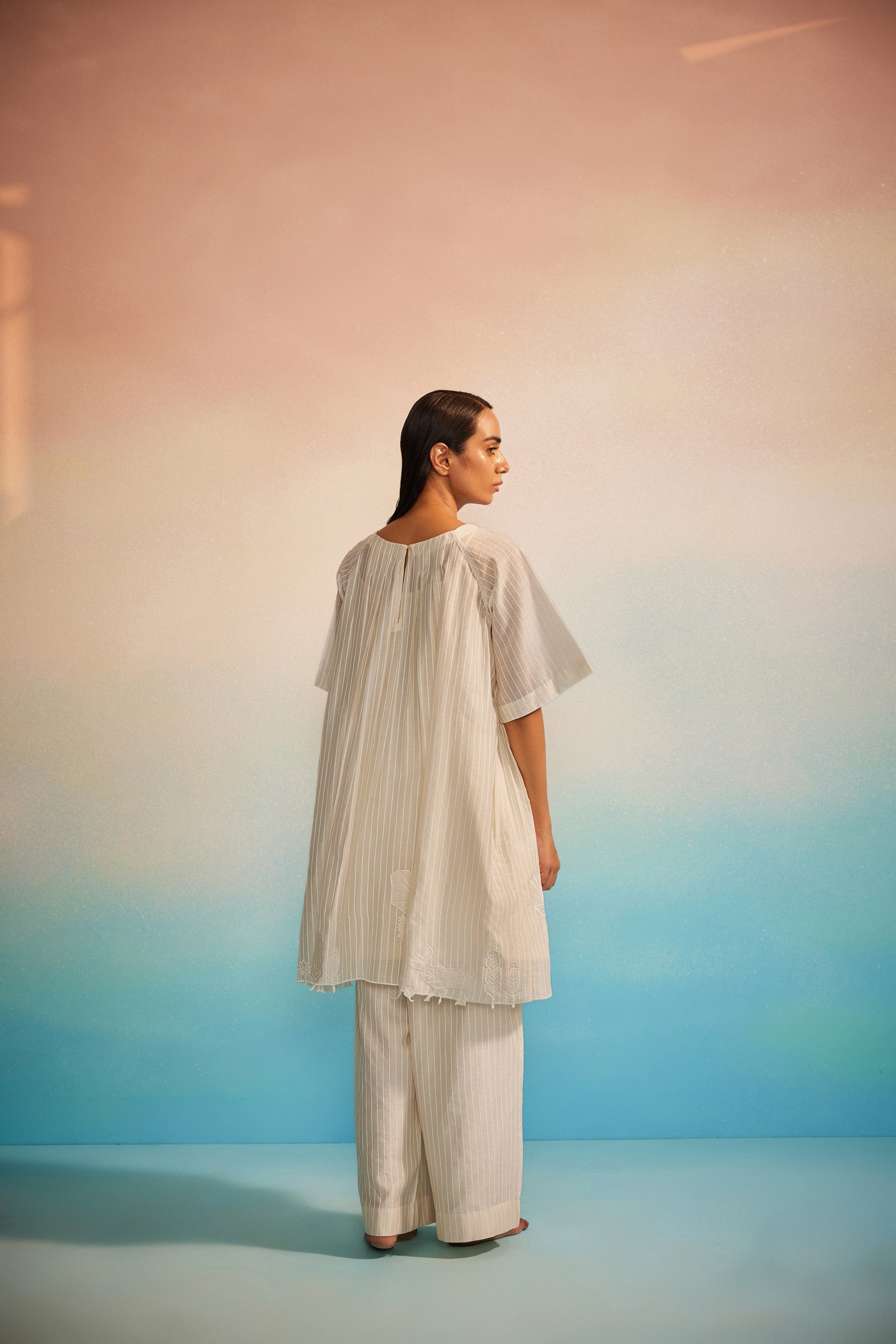 Orihime Box Pleat appliqué Kurta Set