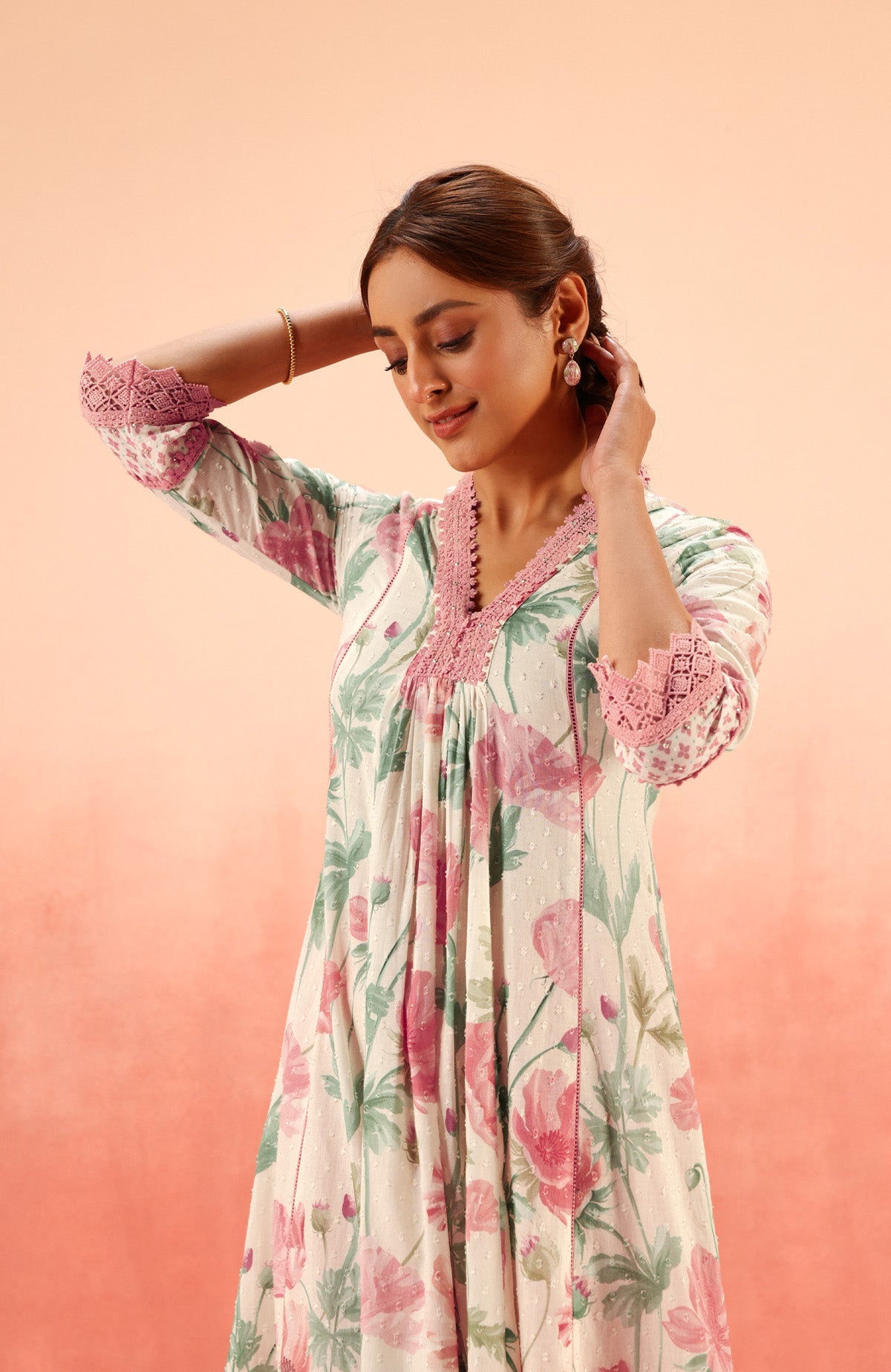 AVNI PINK FLORAL PRINTED COTTON DOBBY HANDCRAFTED KURTA SET