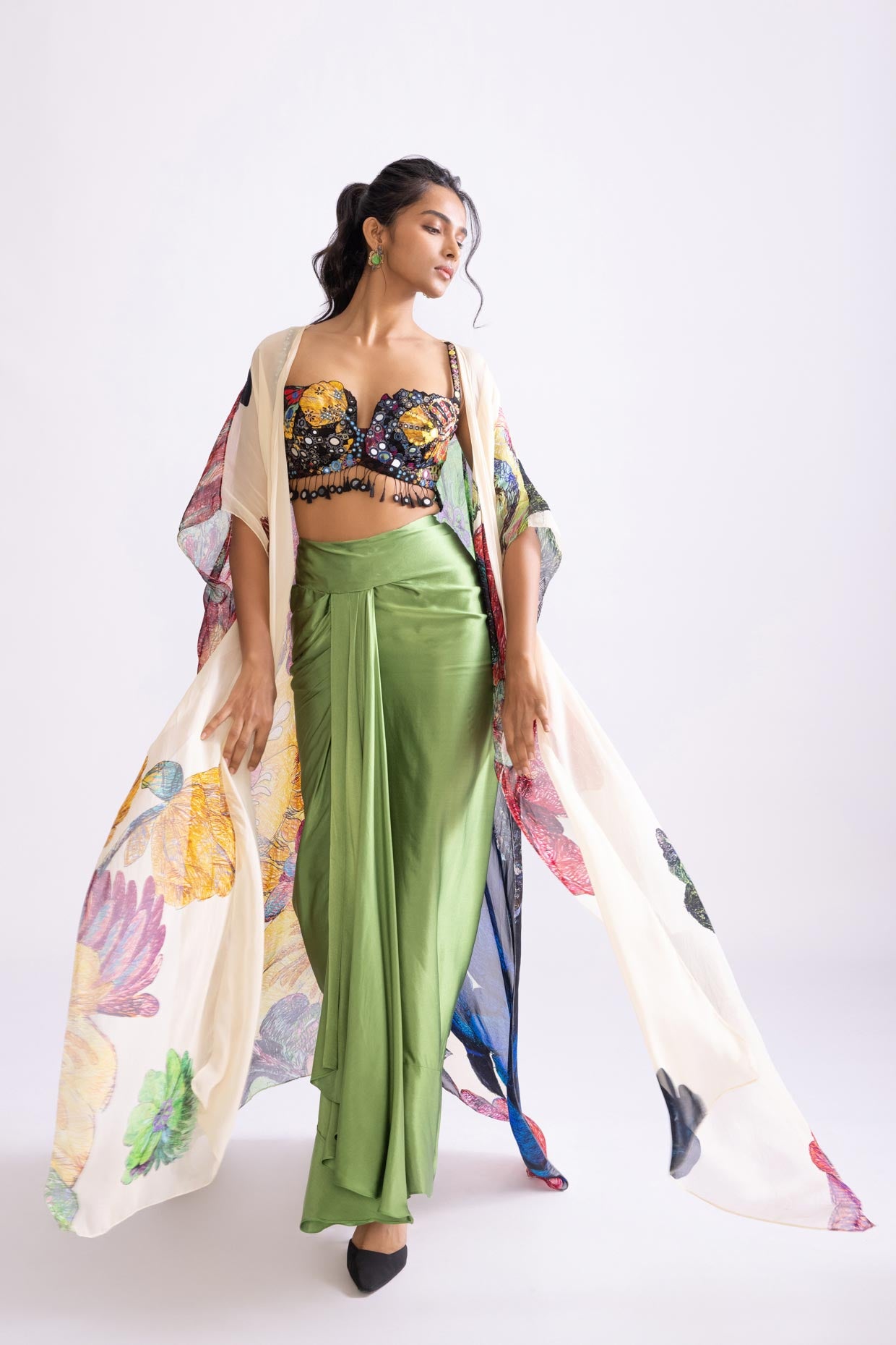 DOLLY CAPE,BERMUDA BUSTIER & SASS SKIRT