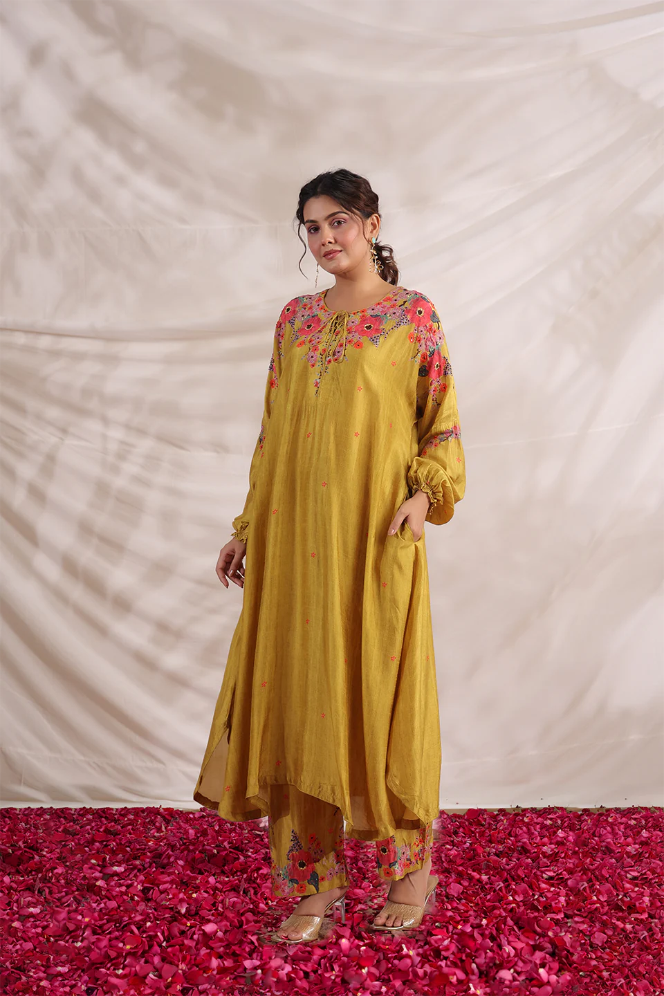 Yellow Bahaar Shoulder Embroidered Kurta Set