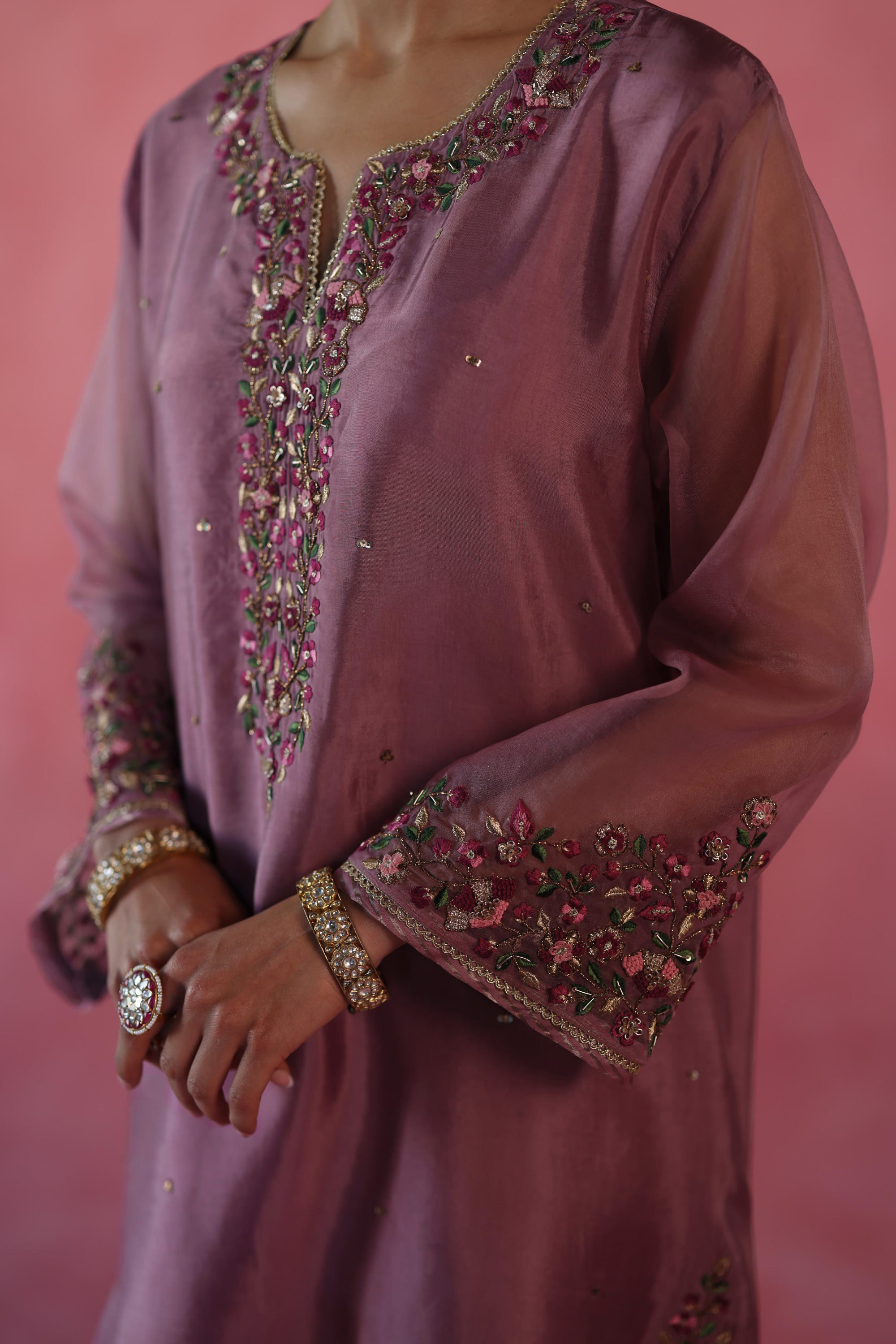 Kewra Kurta Set