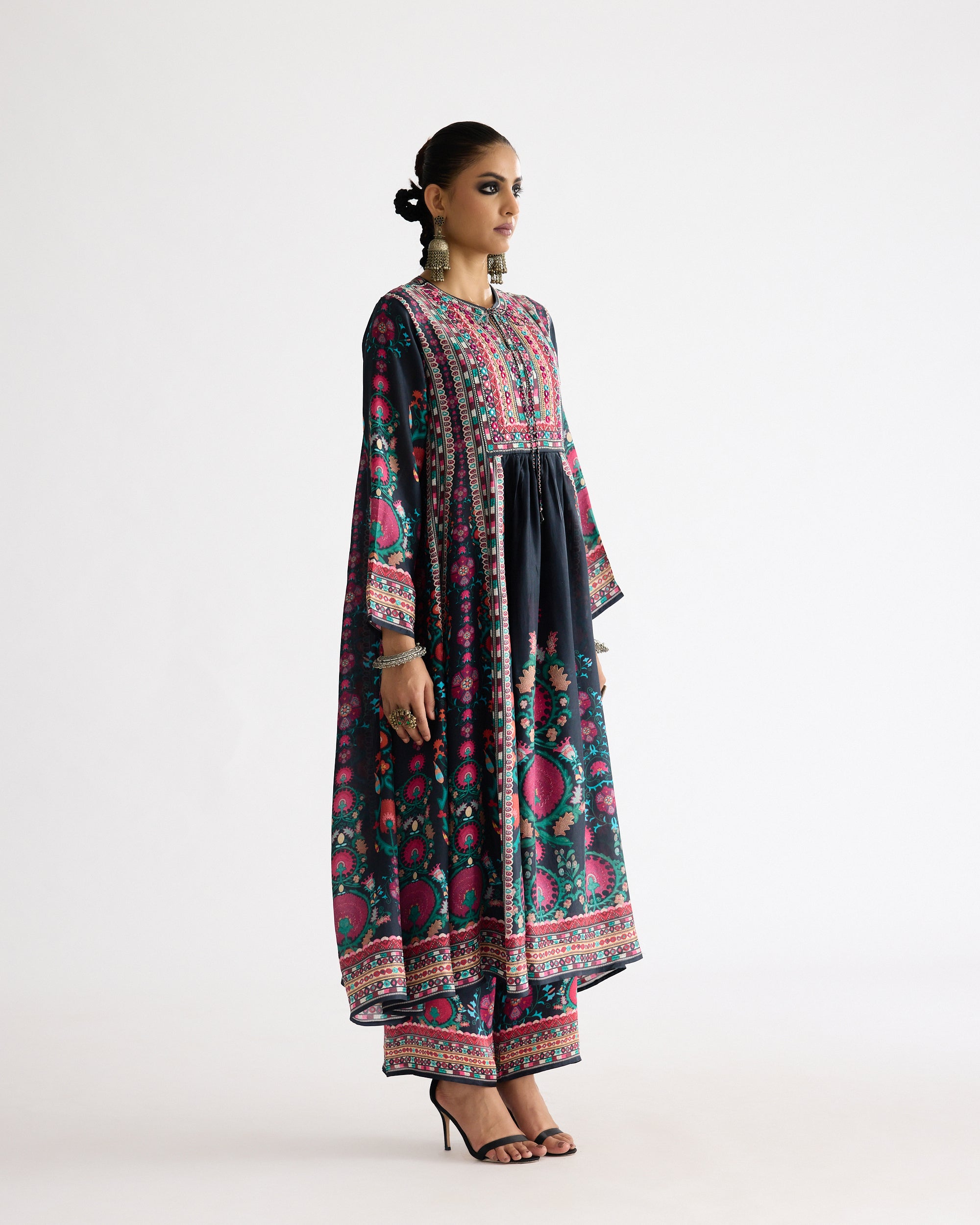 Bukhara : Anisha