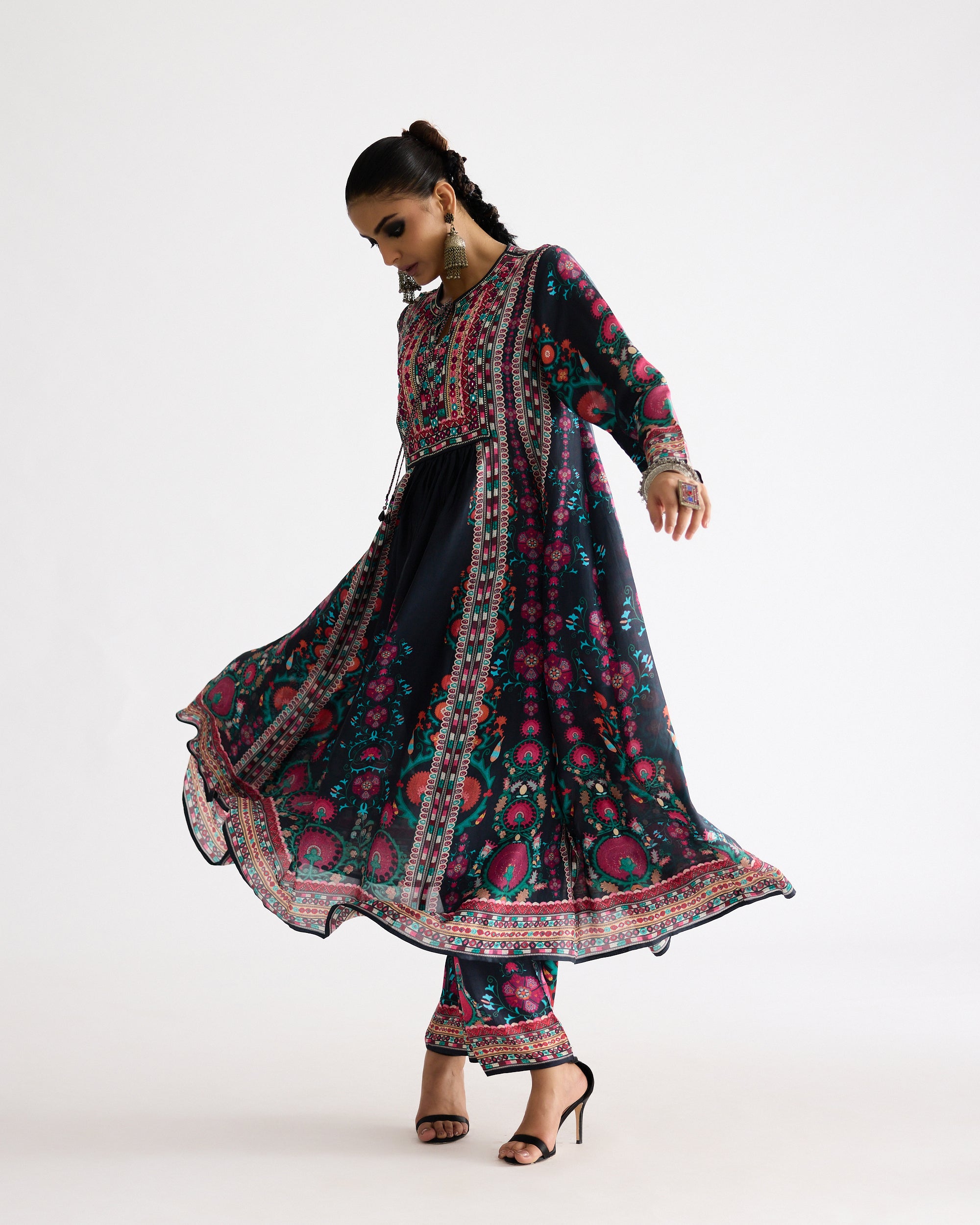 Bukhara : Anisha