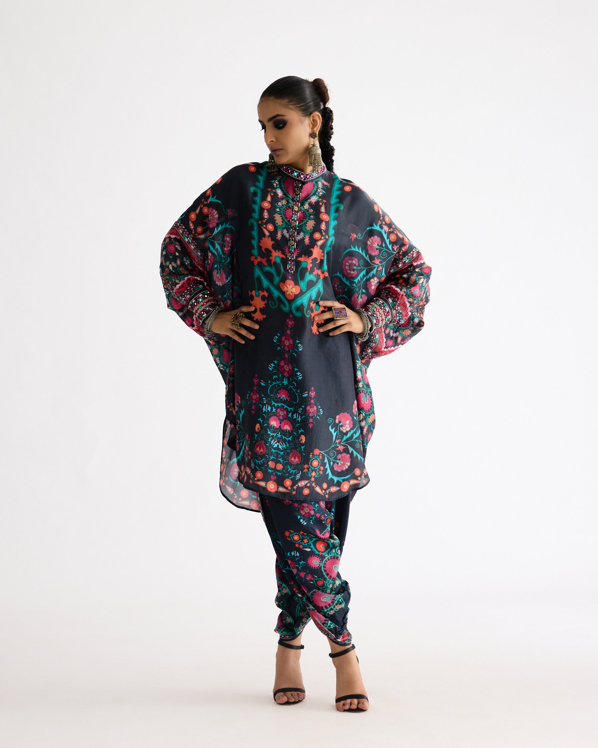 Bukhara : Mabel