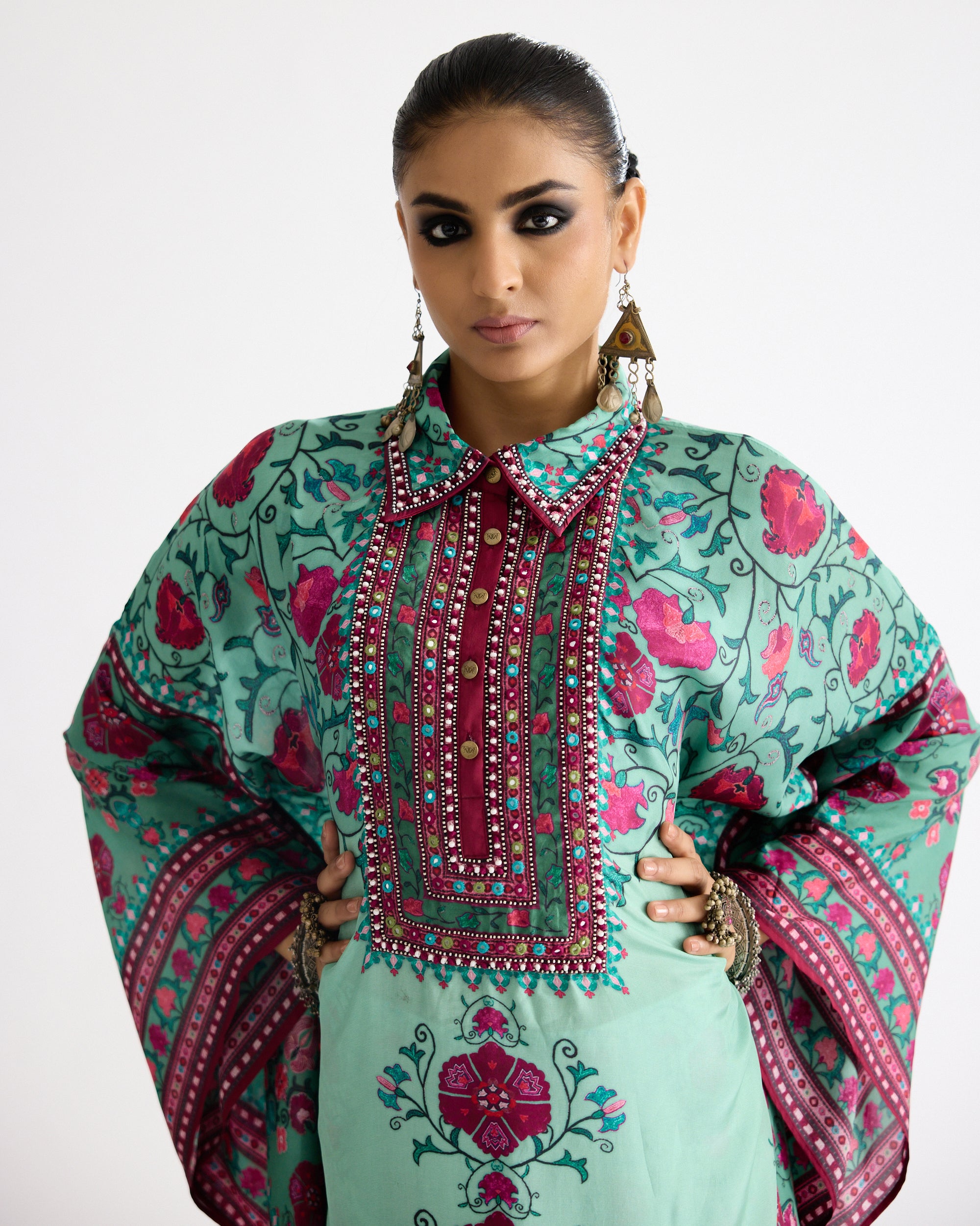 Bukhara : Permaz Modal Satiin
