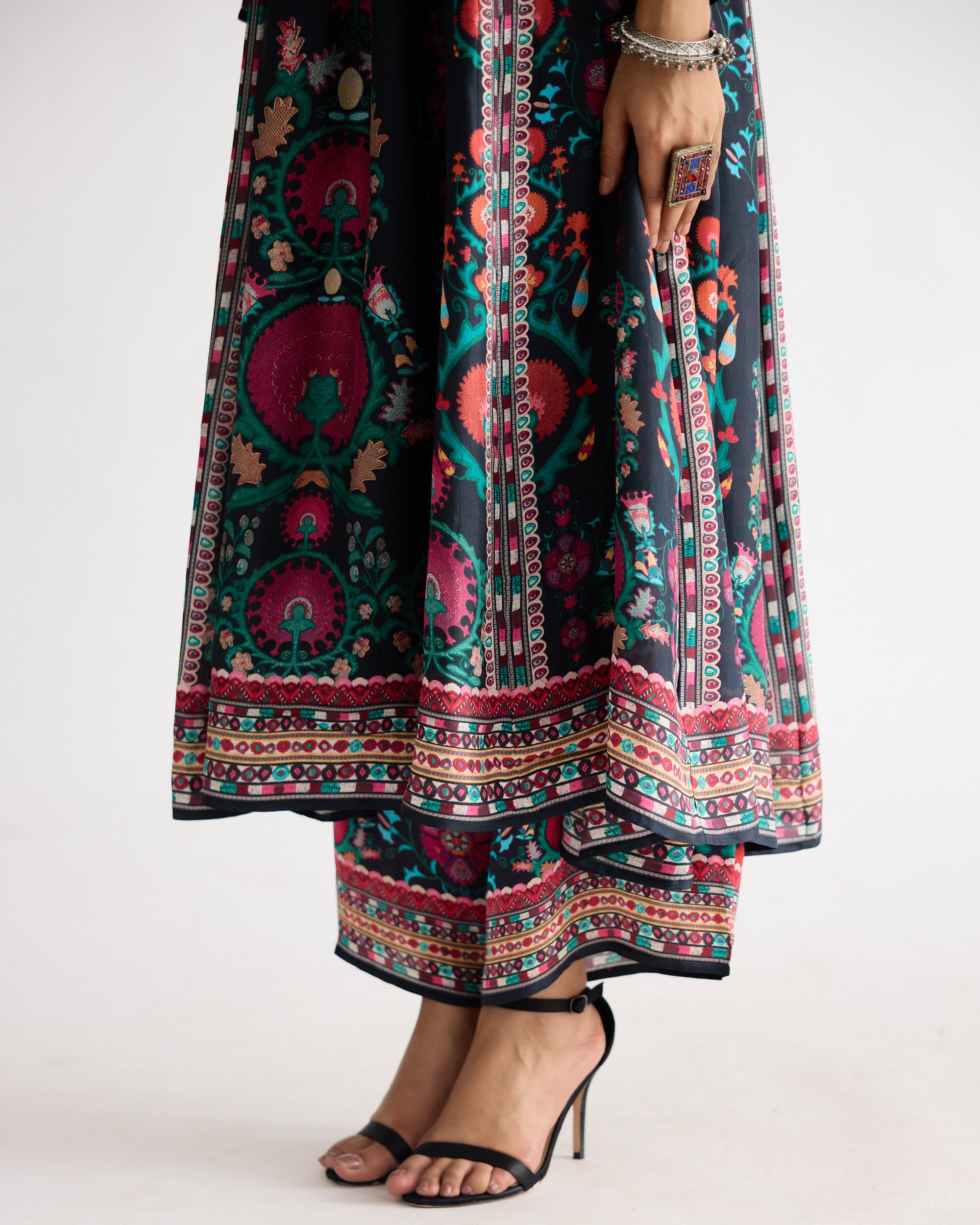 Bukhara : Anisha