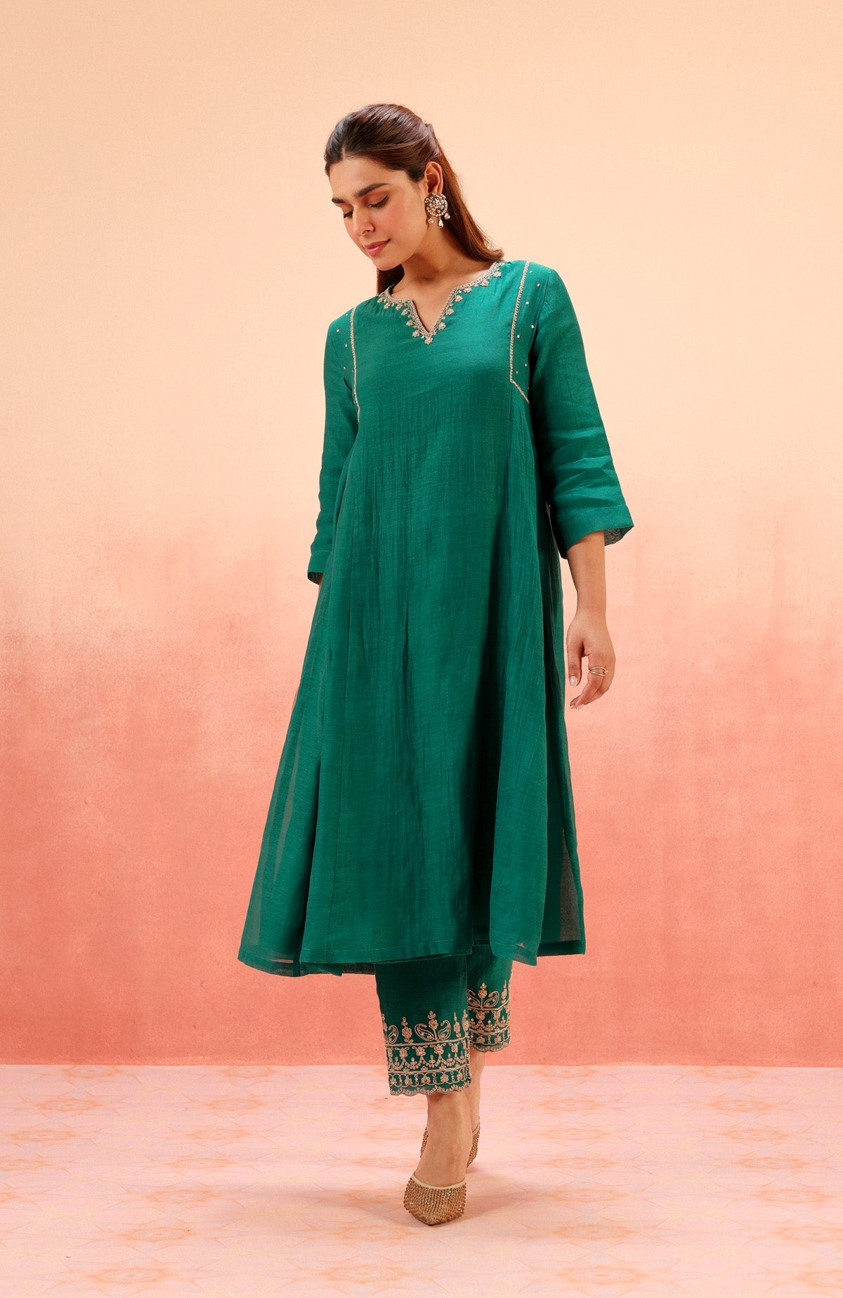 SAMIYA GREEN COTTON SILK CHANDERI EMBROIDERED HANDCRAFTED KURTA SET