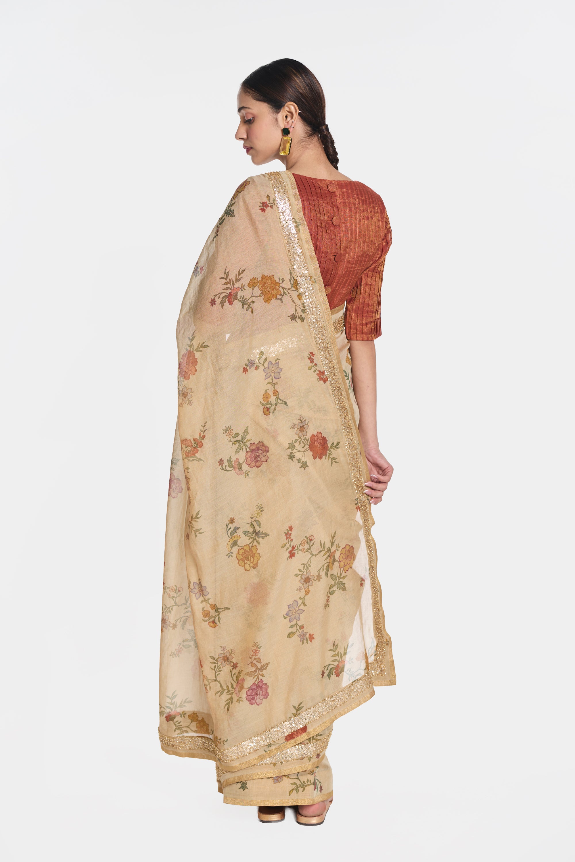 Kumudini Saree