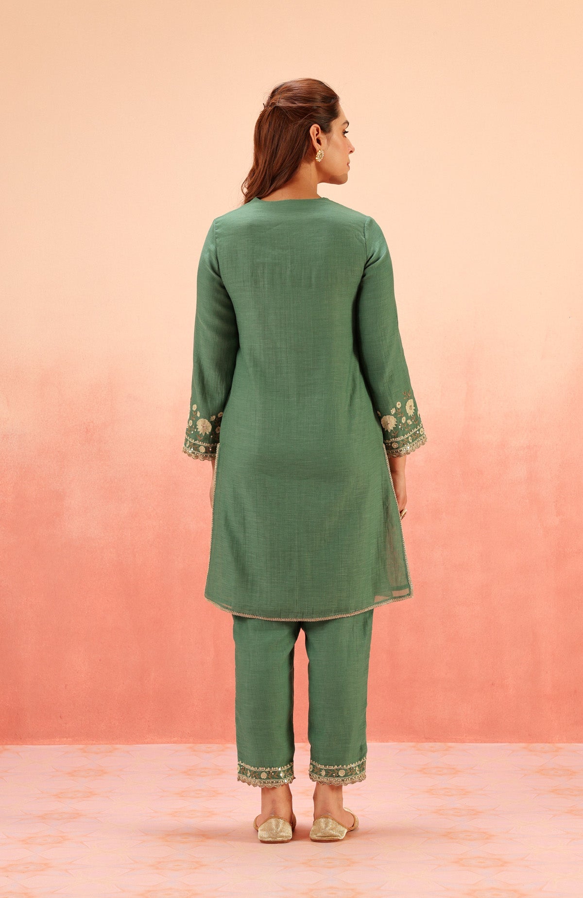 MOGRA GREEN COTTON SILK CHANDERI EMBROIDERED HANDCRAFTED KURTA SET