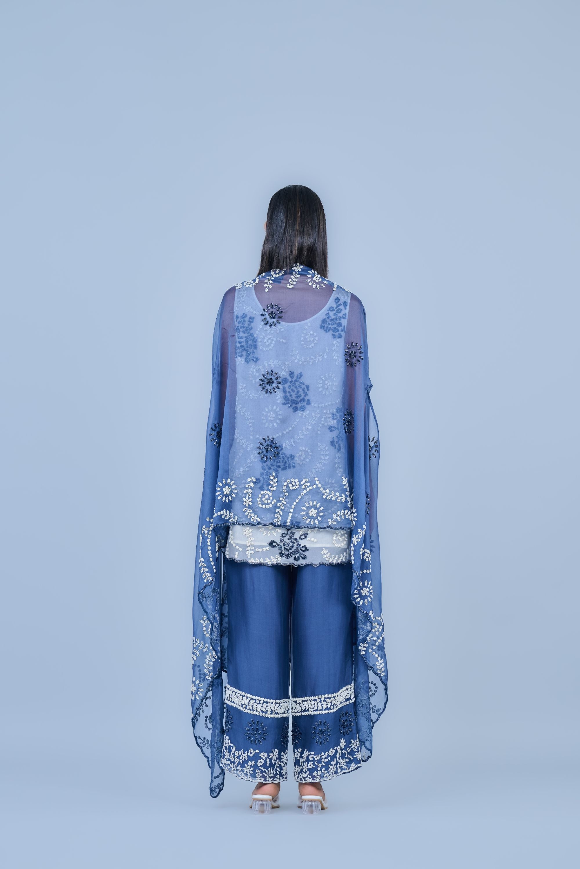 Space Spc Ec Silk Organza Cape