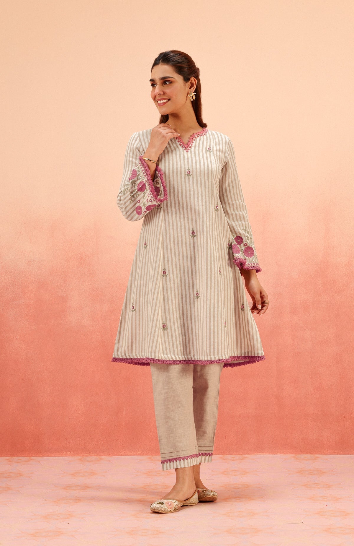 SAYA BEIGE EMBROIDERED YARN DYED HANDCRAFTED KURTA SET