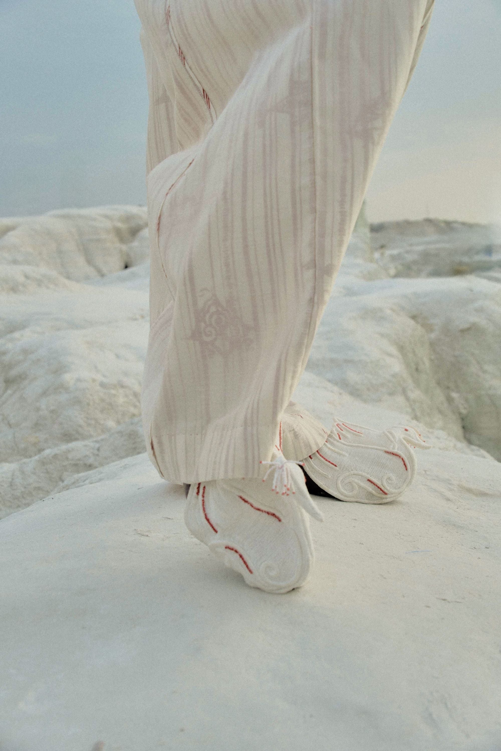 Thura Pleated Pant