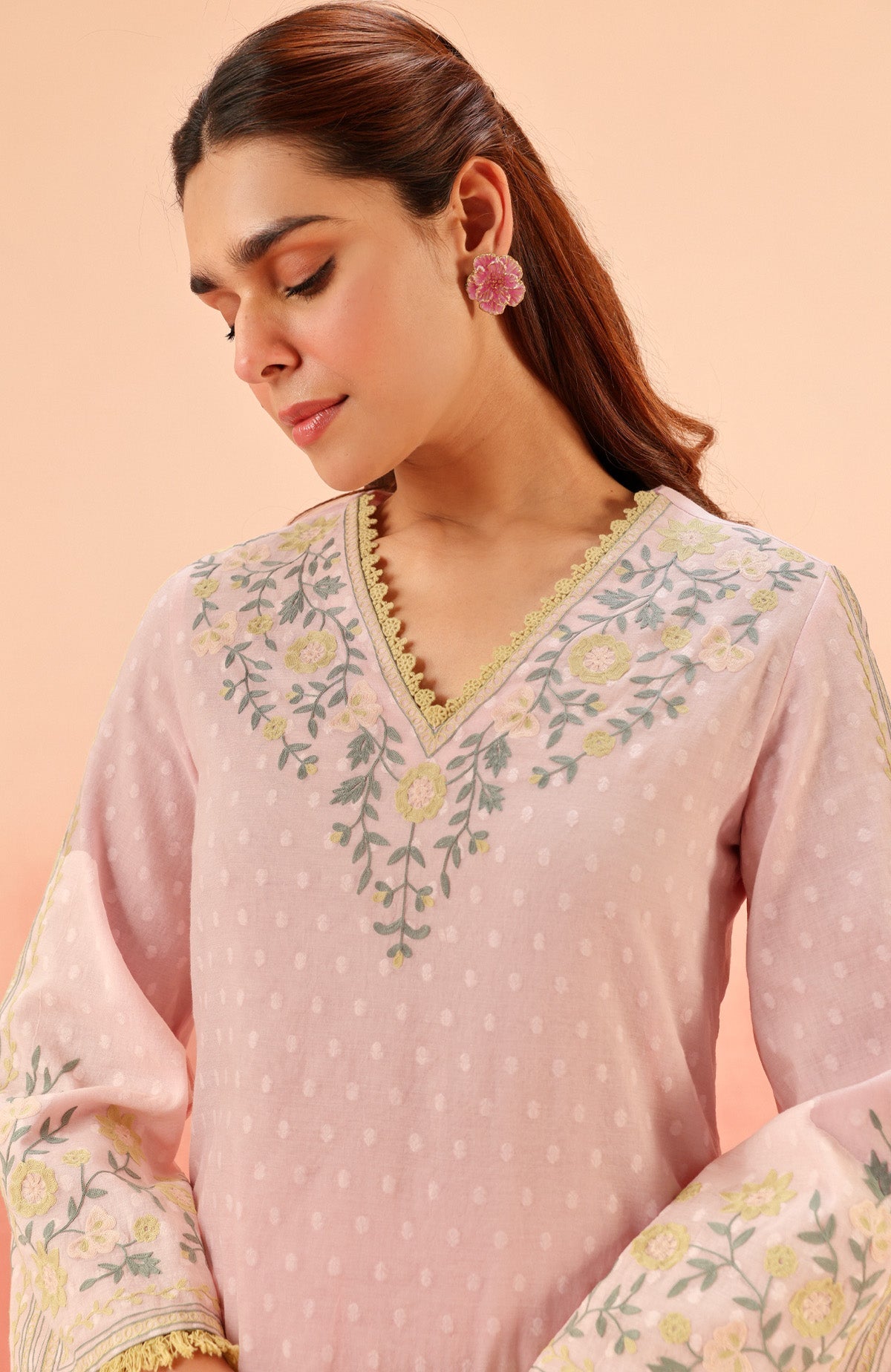 RESHM LILAC JACQUARD EMBROIDERED KURTA SET