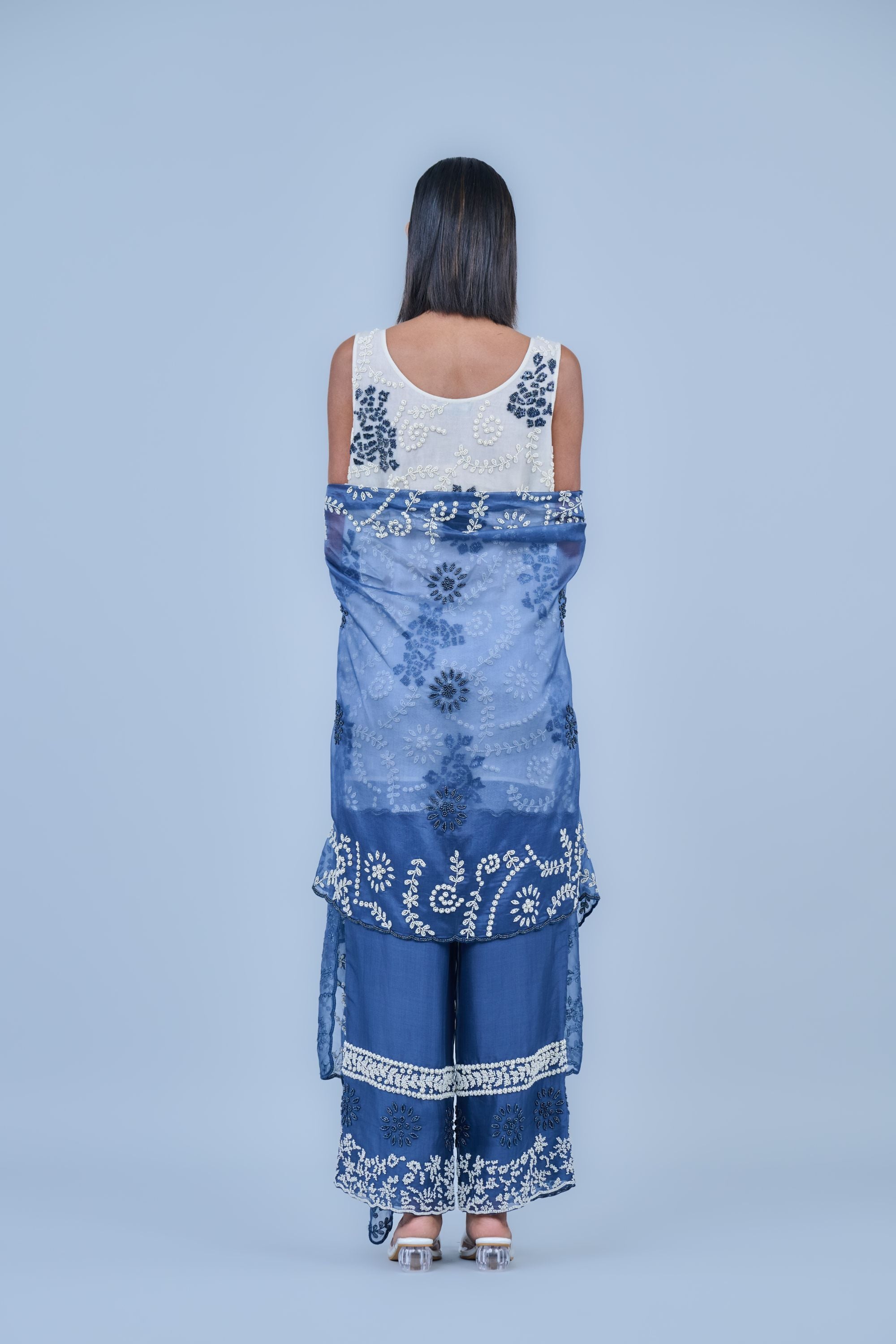 Space Spc Ec Silk Organza Cape