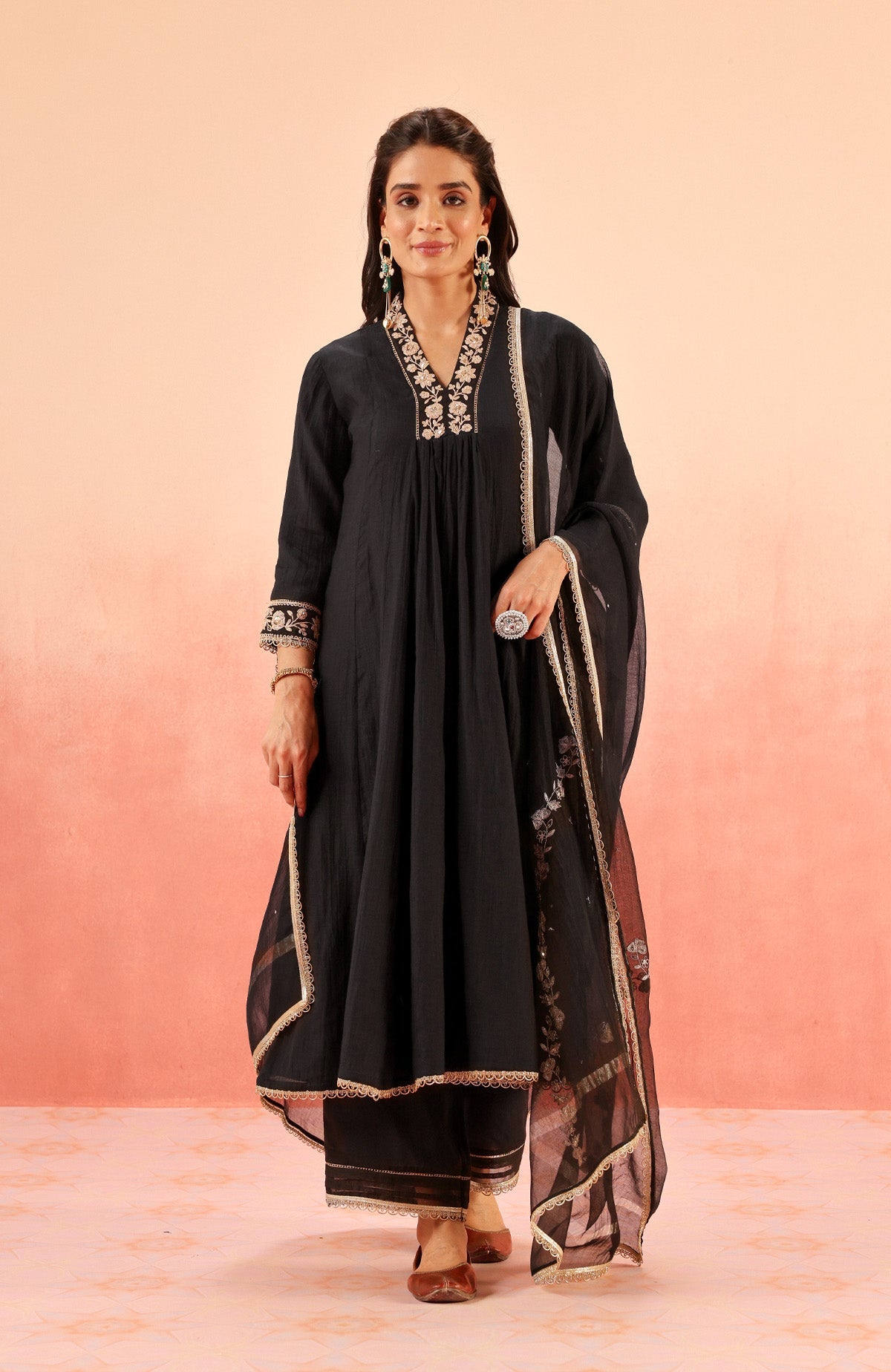CHANDANI BLACK COTTON SILK EMBROIDERED HANDCRAFTED KURTA SET