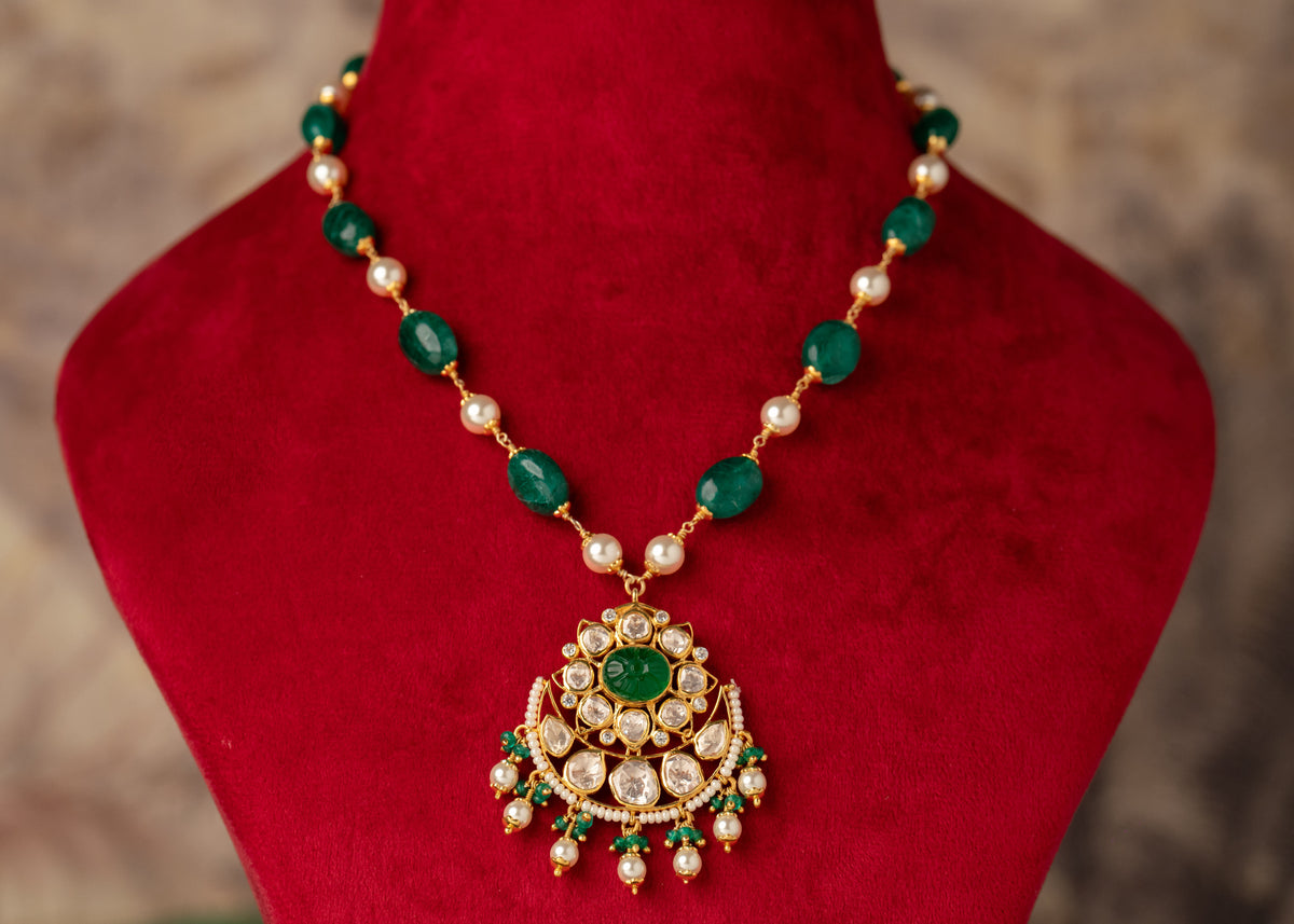Arfa Necklace
