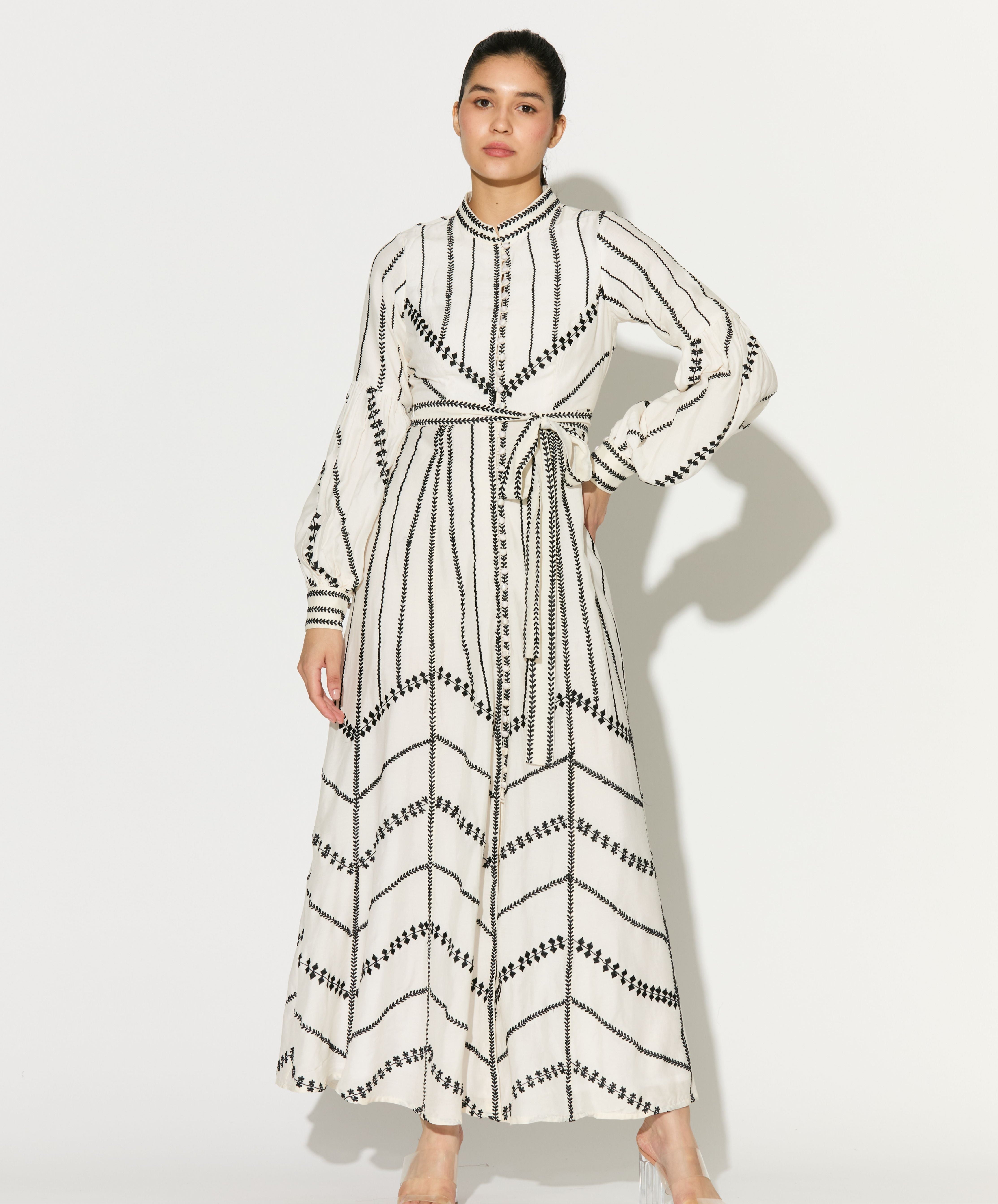 OFF WHITE EMBROIDERED SHIRT DRESS