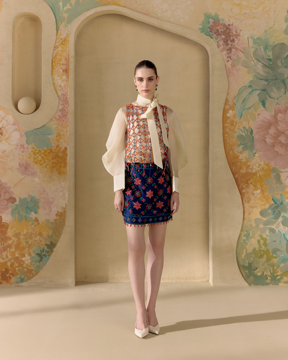 Multicolour Mosaic Mesh Overlay
