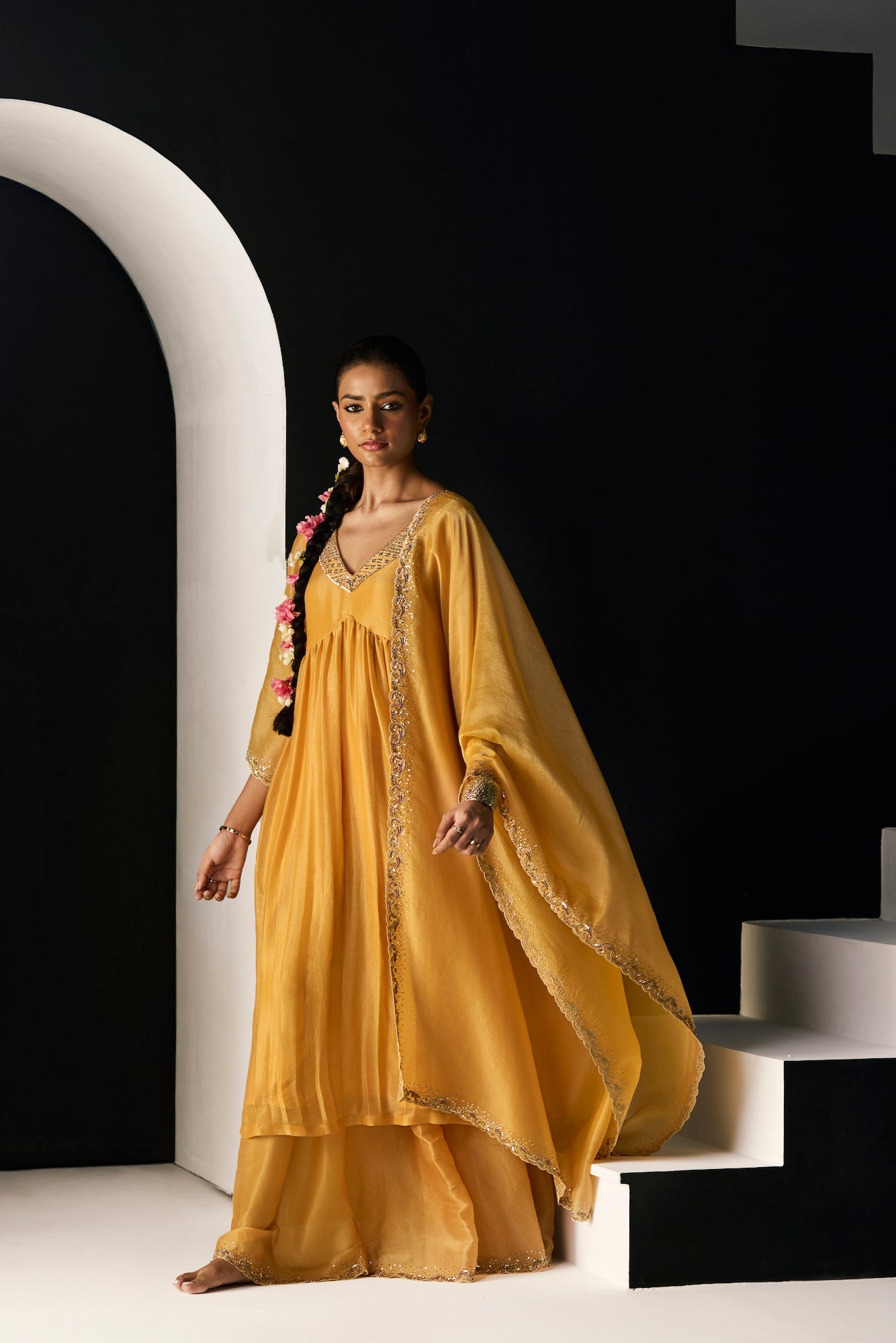 Elegant Yellow Rehmat Tissue Silk Lehenga Set: Kurta, Skirt, Dupatta