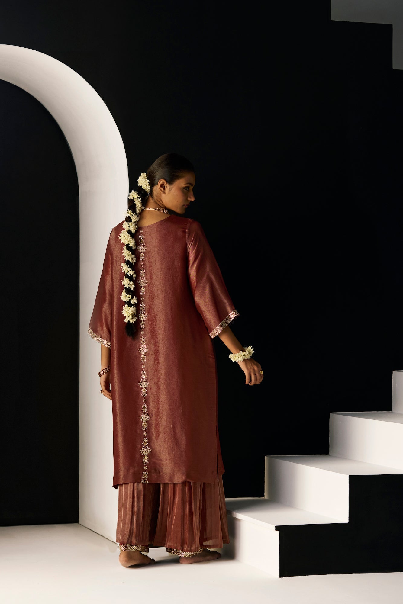 Luxurious Rust Sana Tissue Silk Suit: Elegant 3-Piece Kurta, Pants, Dupatta Ensemble