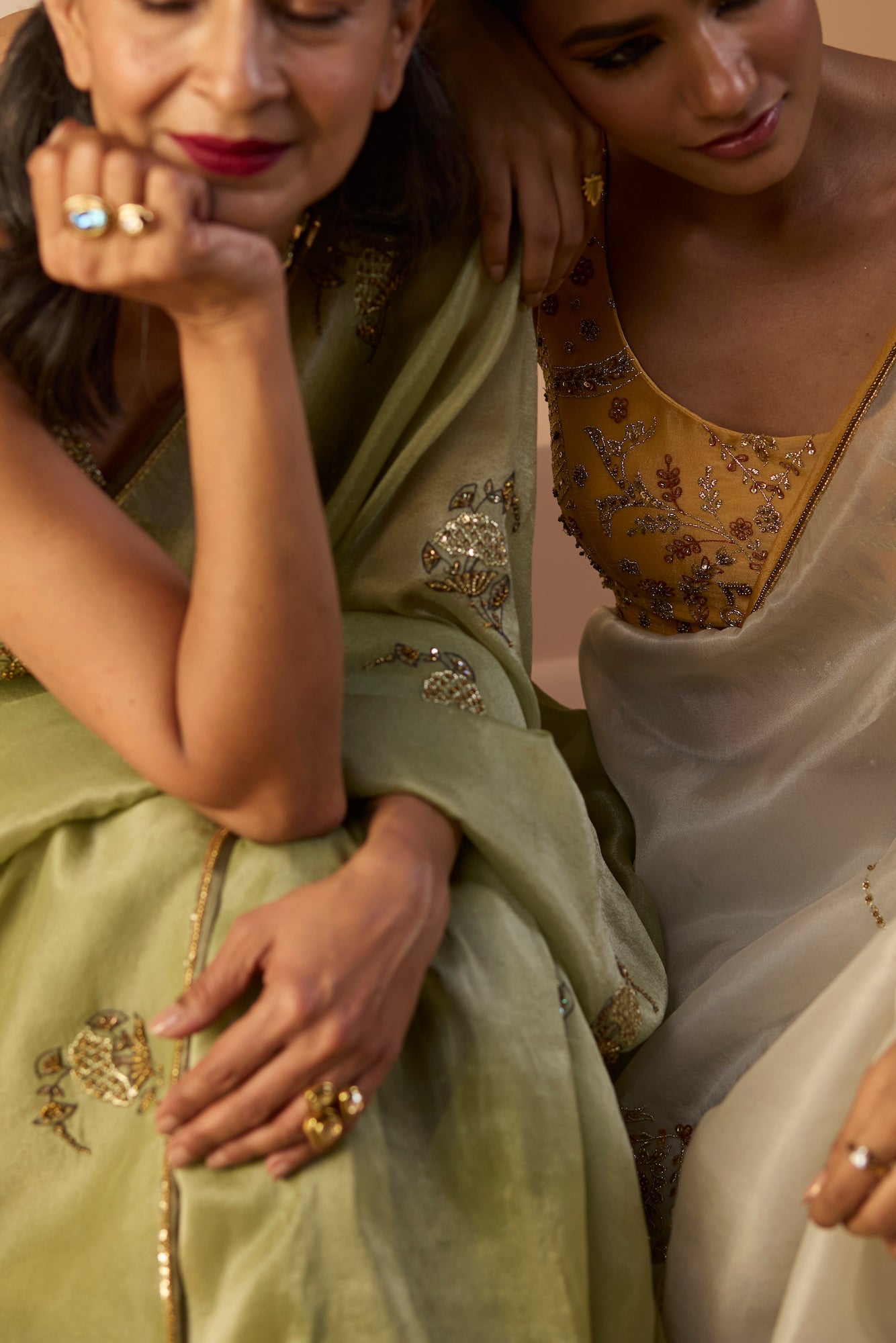 Luxurious Green Tissue Silk Saree with Unstitched Blouse, Festive Elegance