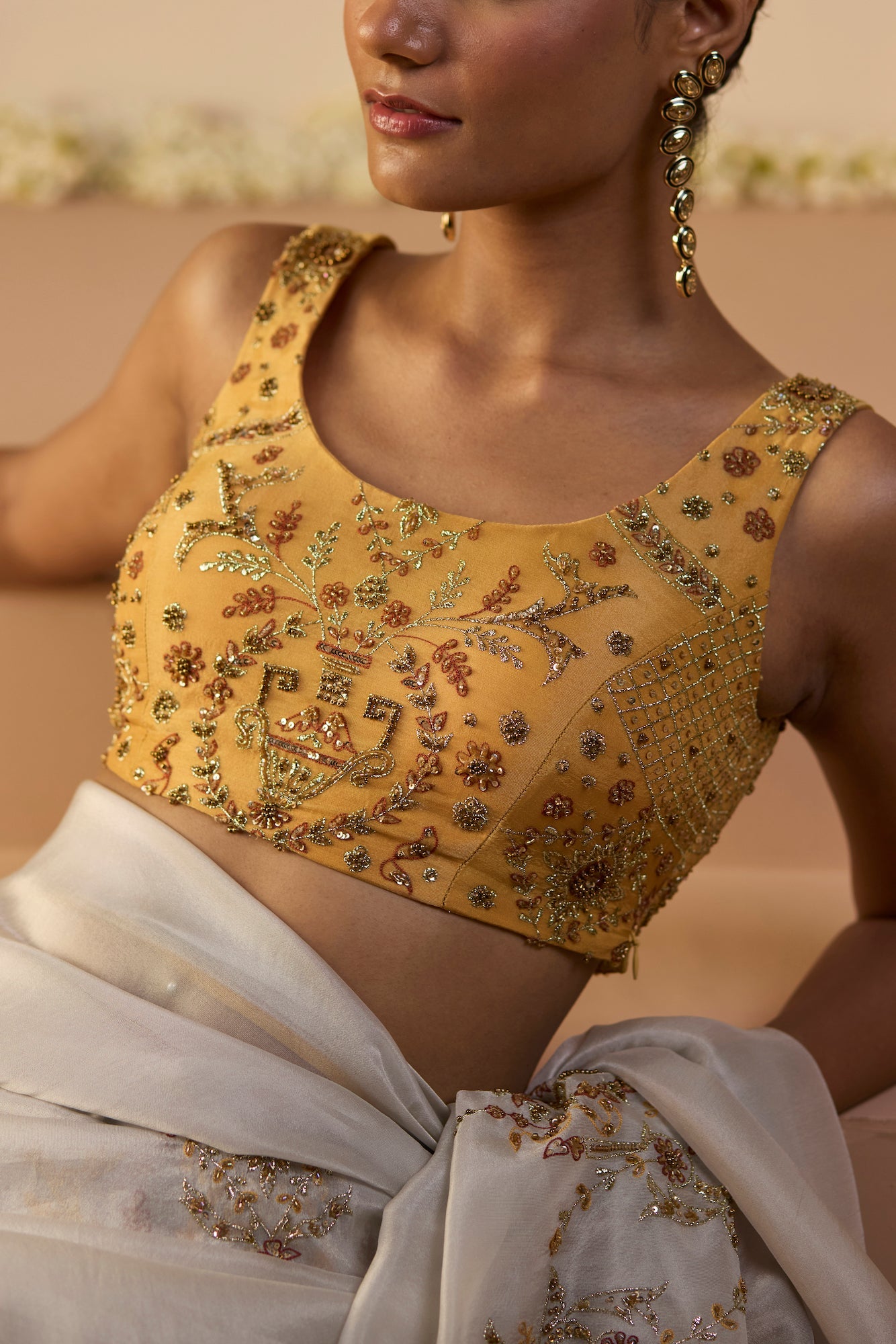 Elegant White Iqra Tissue Silk Saree with Unstitched Blouse Piece