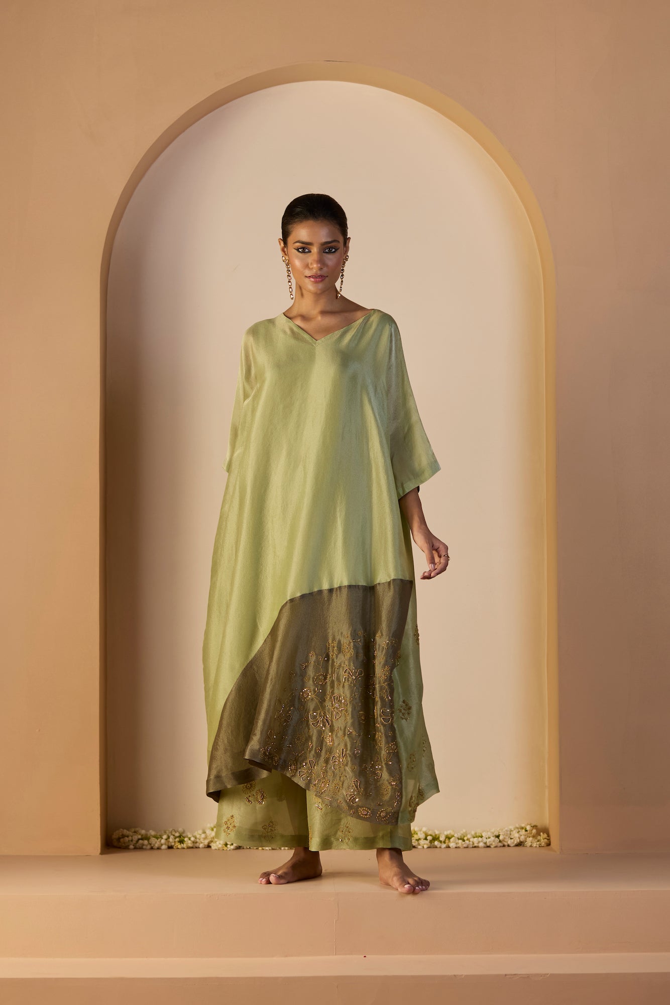 Luxurious Green Zehra Tissue Silk Kaftan Set for Women