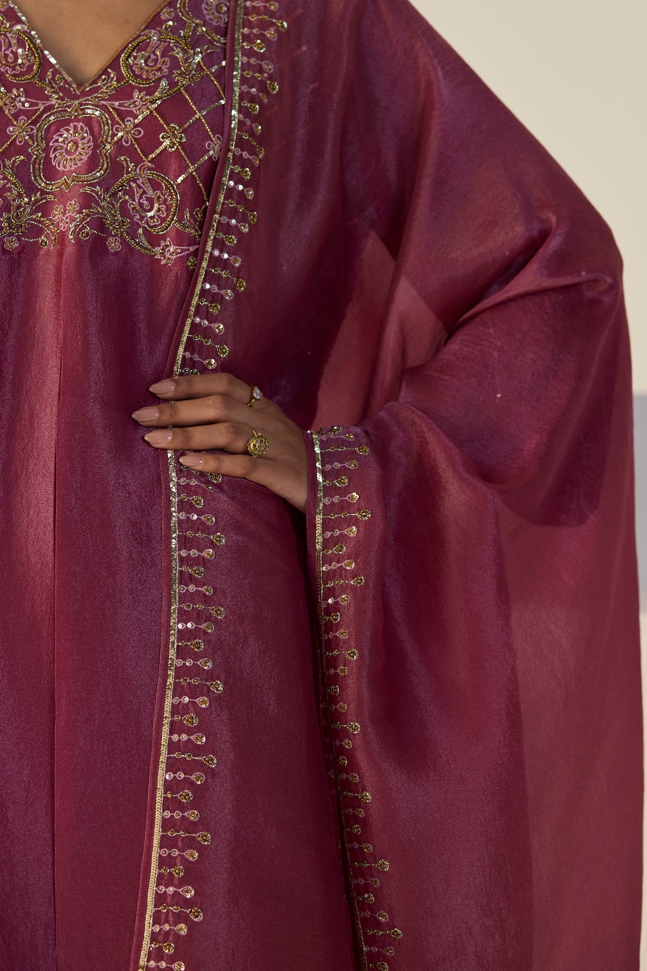 Elegant Purple Badla Silk Suit Set: Dupatta, Kurta & Pants for Festive Occasions