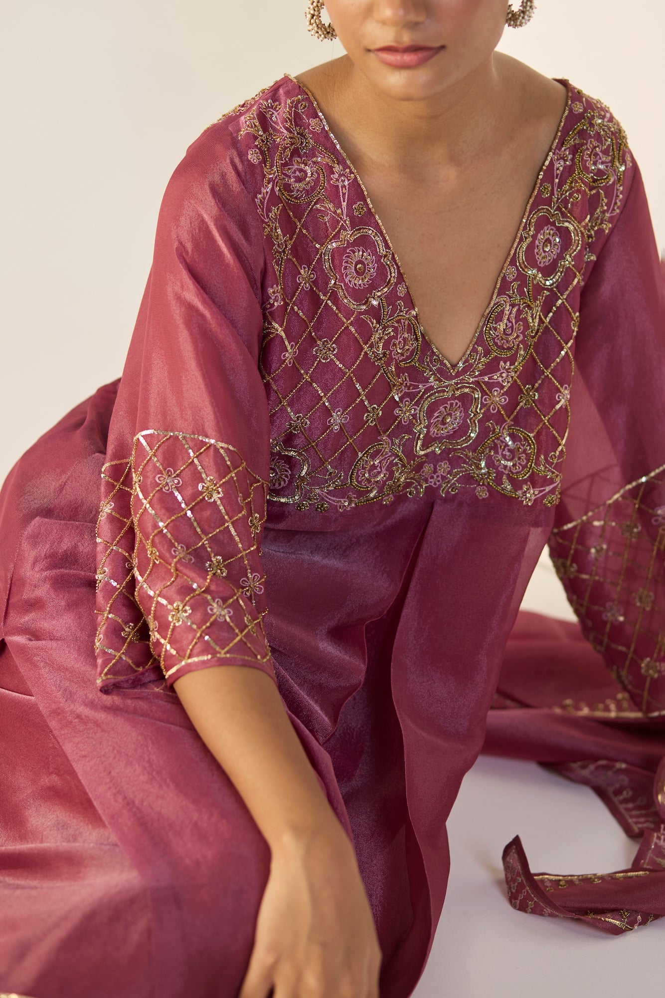 Elegant Purple Badla Silk Suit Set: Dupatta, Kurta & Pants for Festive Occasions