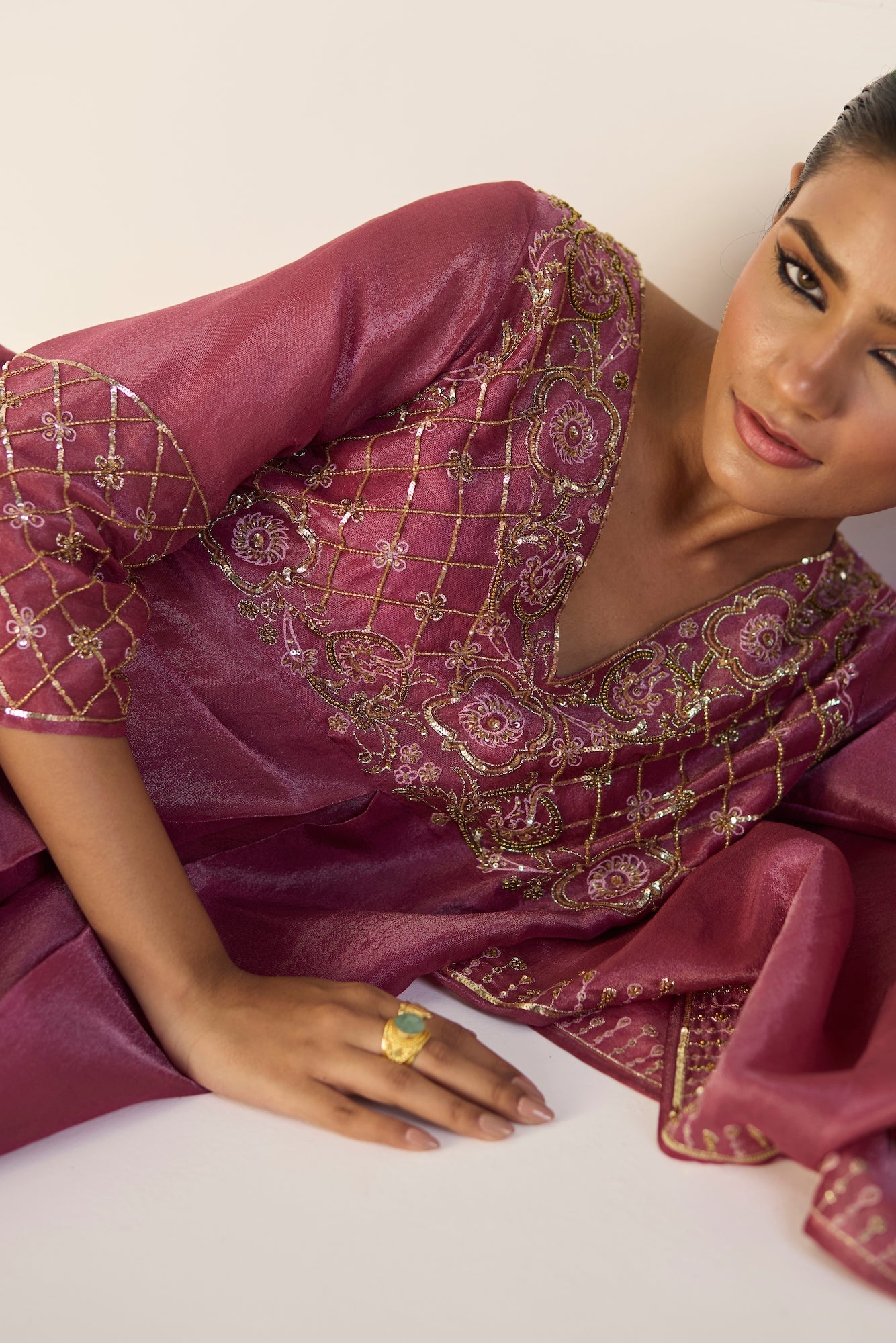 Elegant Purple Badla Silk Suit Set: Dupatta, Kurta & Pants for Festive Occasions