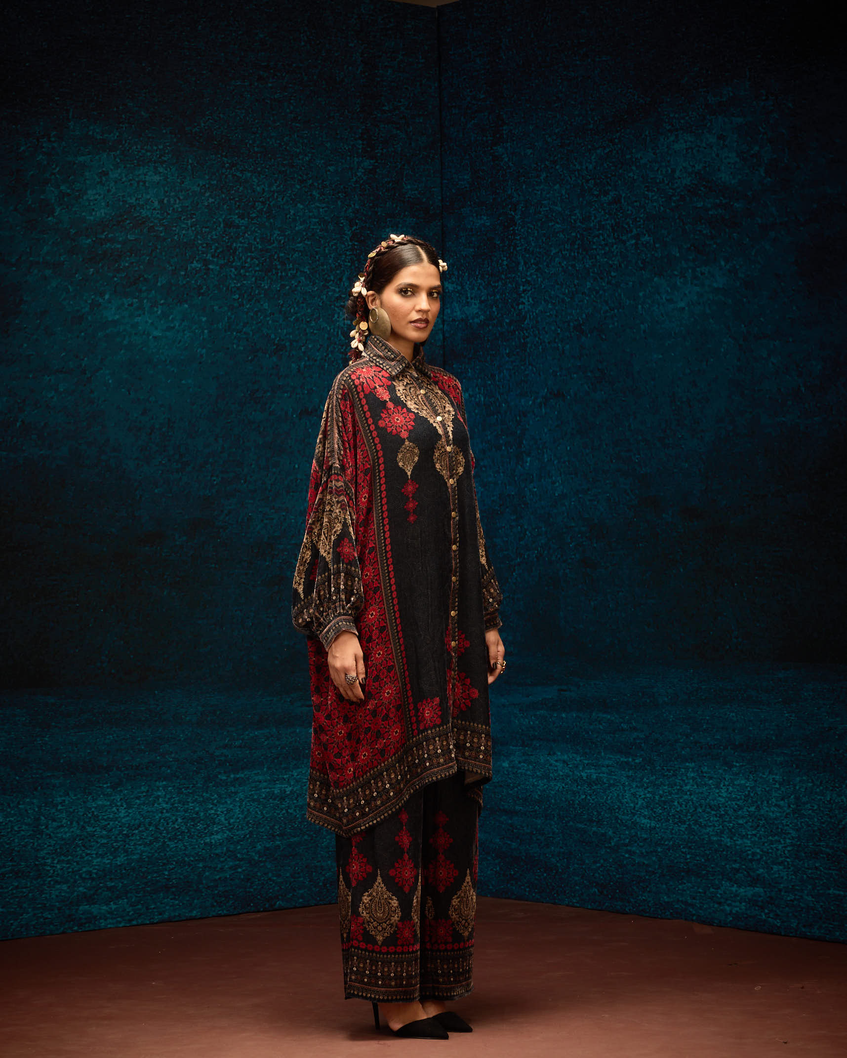 AJRAKH : SIMONA