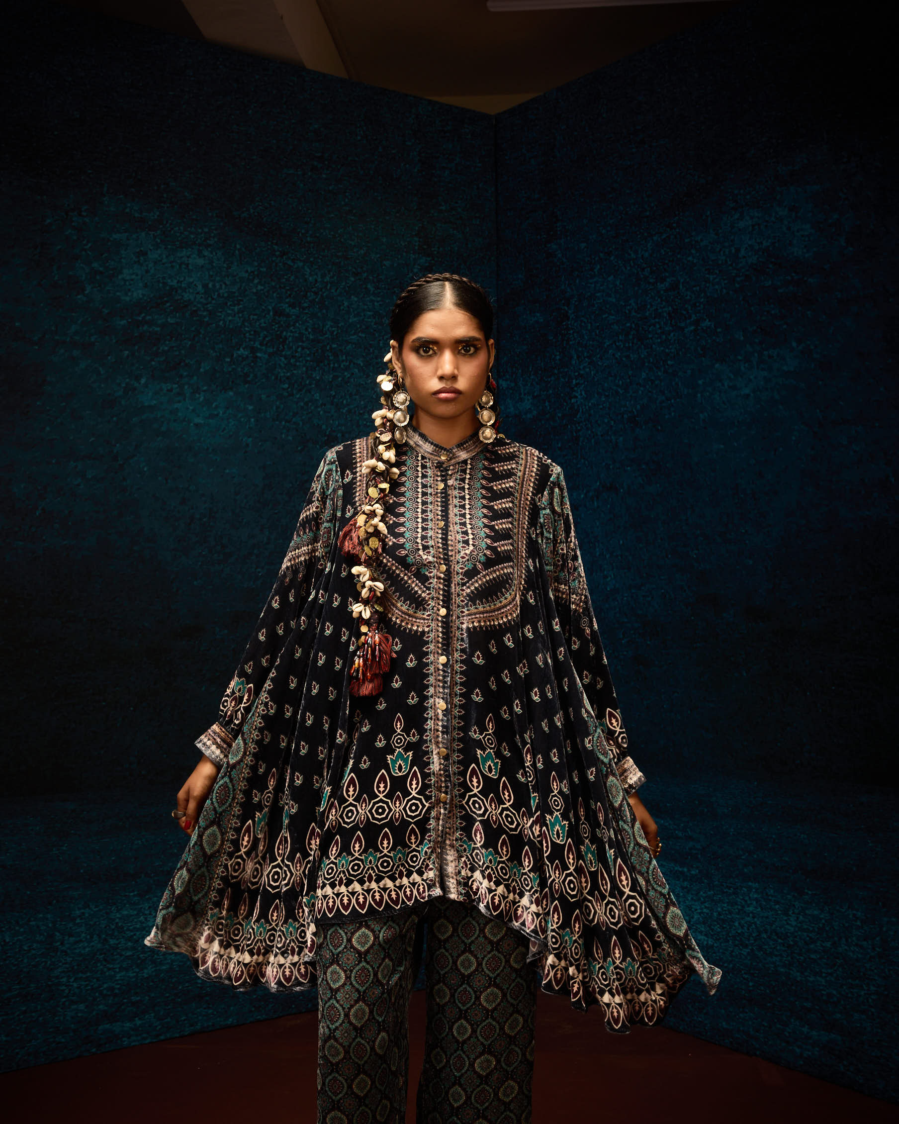 AJRAKH : NILOFER