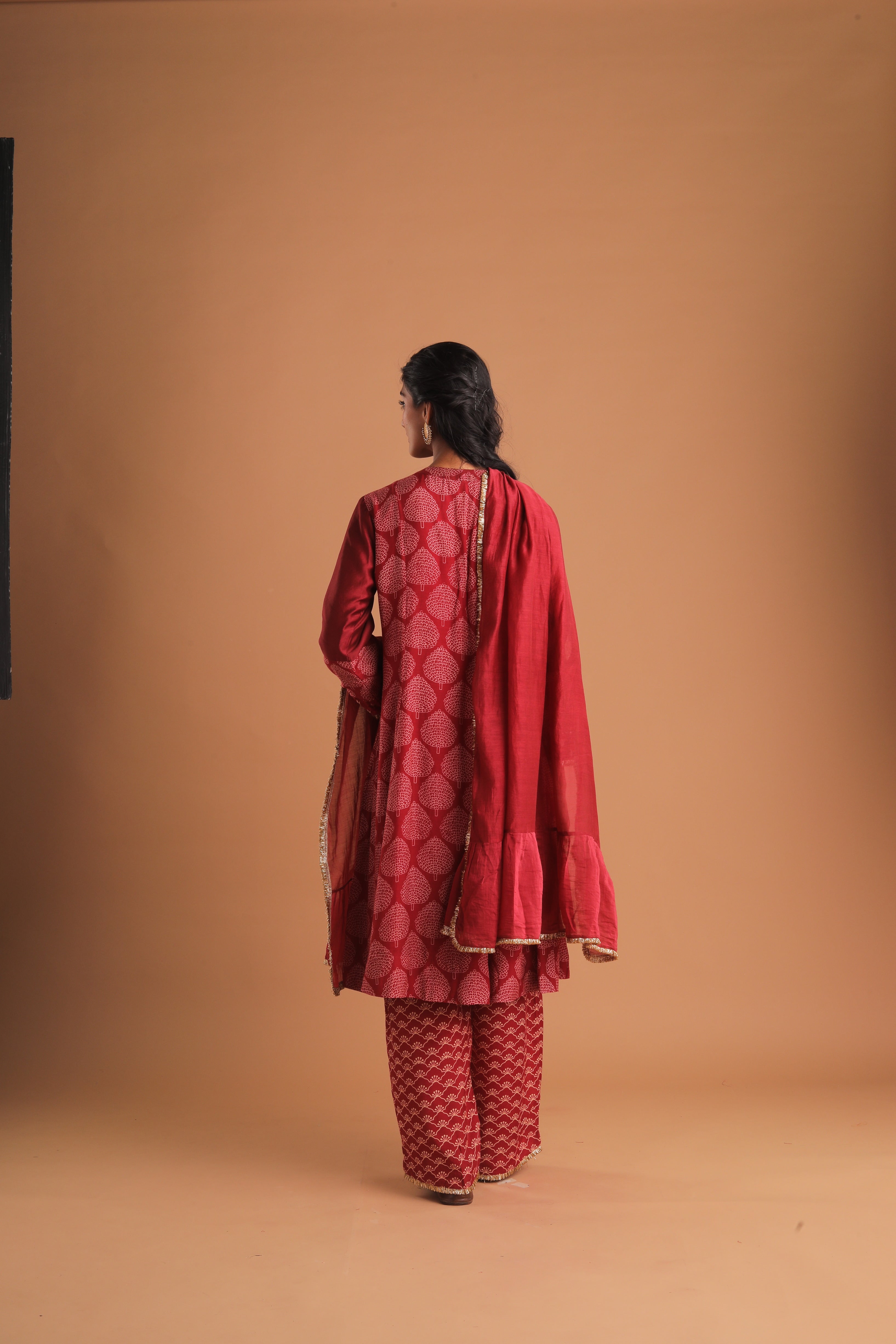 KURTA WITH PINTUCKS & PANTS SET
