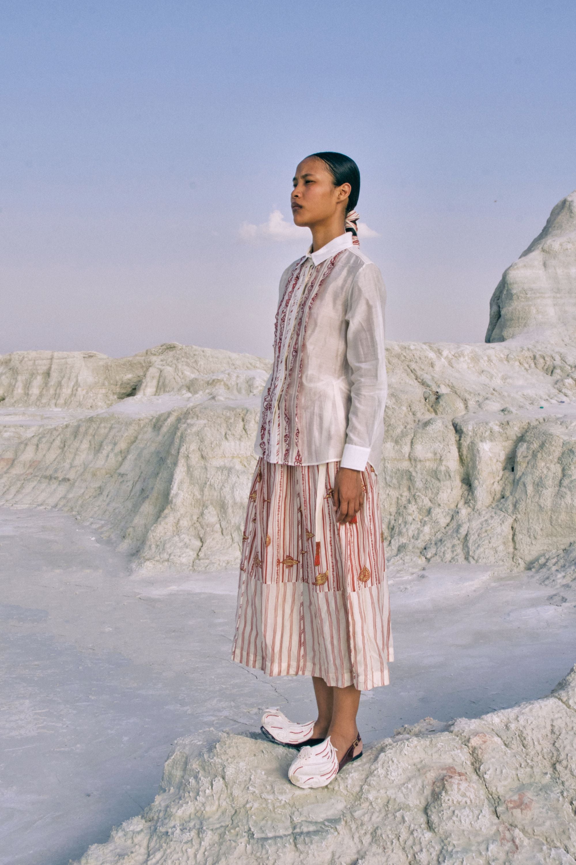Lwin Classic Lace Shirt