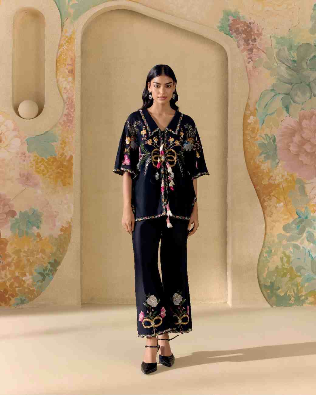 Black Floral Bloom Kaftan Shirt