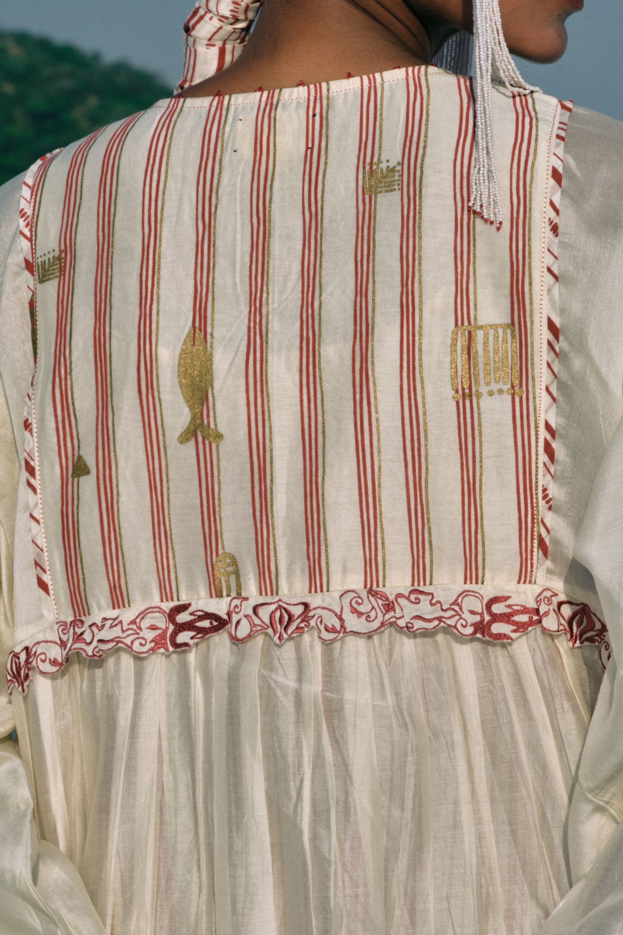 Su Mon Square Sleeve Dress