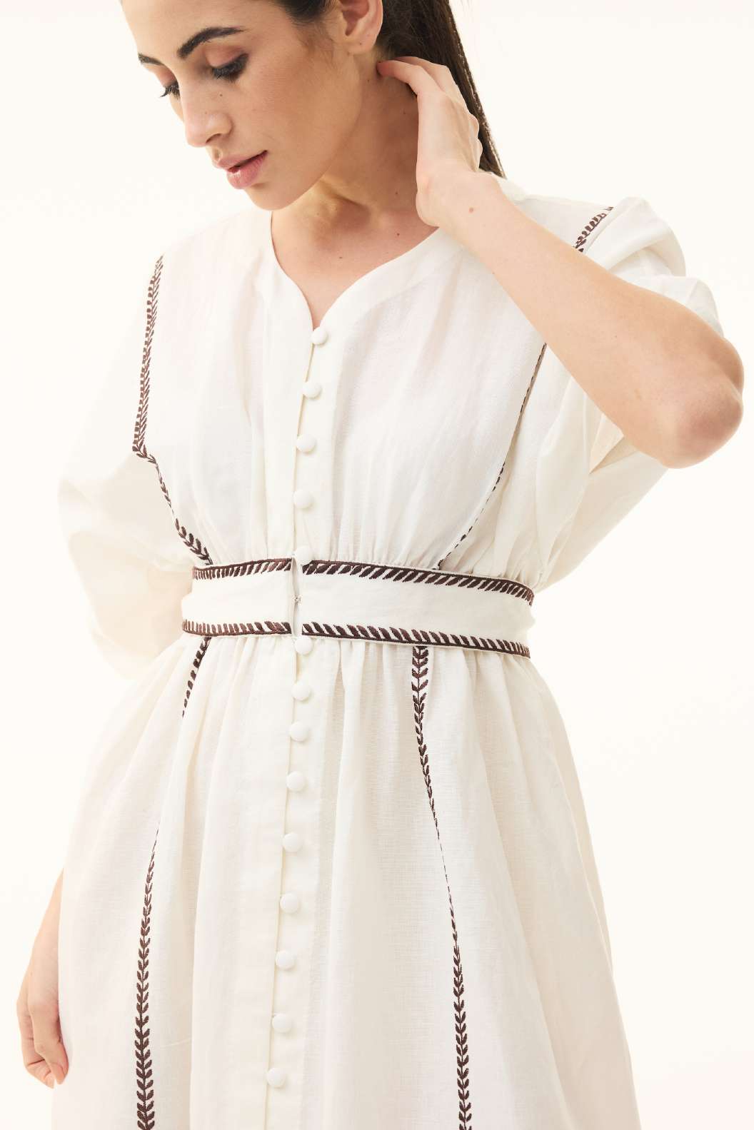 OFFWHITE AND BLACK EMBROIDERED KAFTAN DRESS