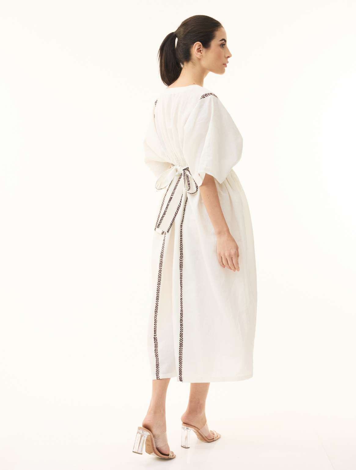 OFFWHITE AND BLACK EMBROIDERED KAFTAN DRESS