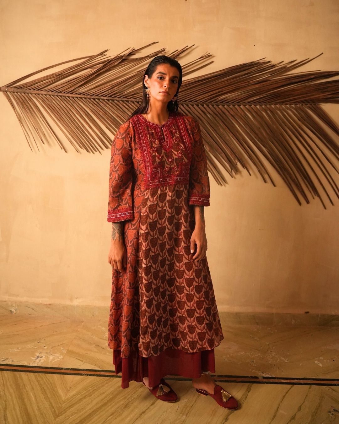 NECK YOKE HAND EMBROIDERED AKRAKH KURTA