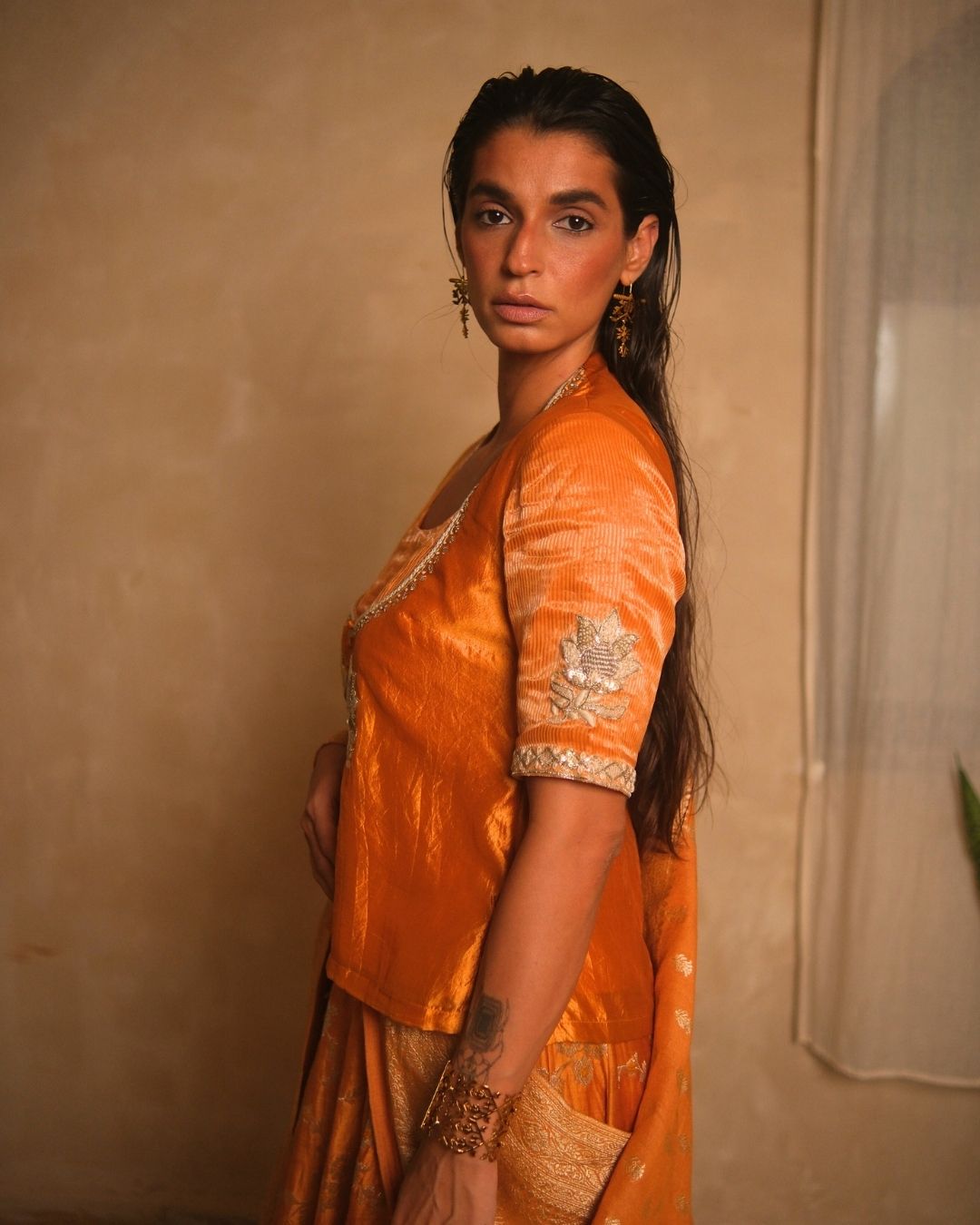 FLORAL HAND EMBROIDERED LEHENGA CHOLI