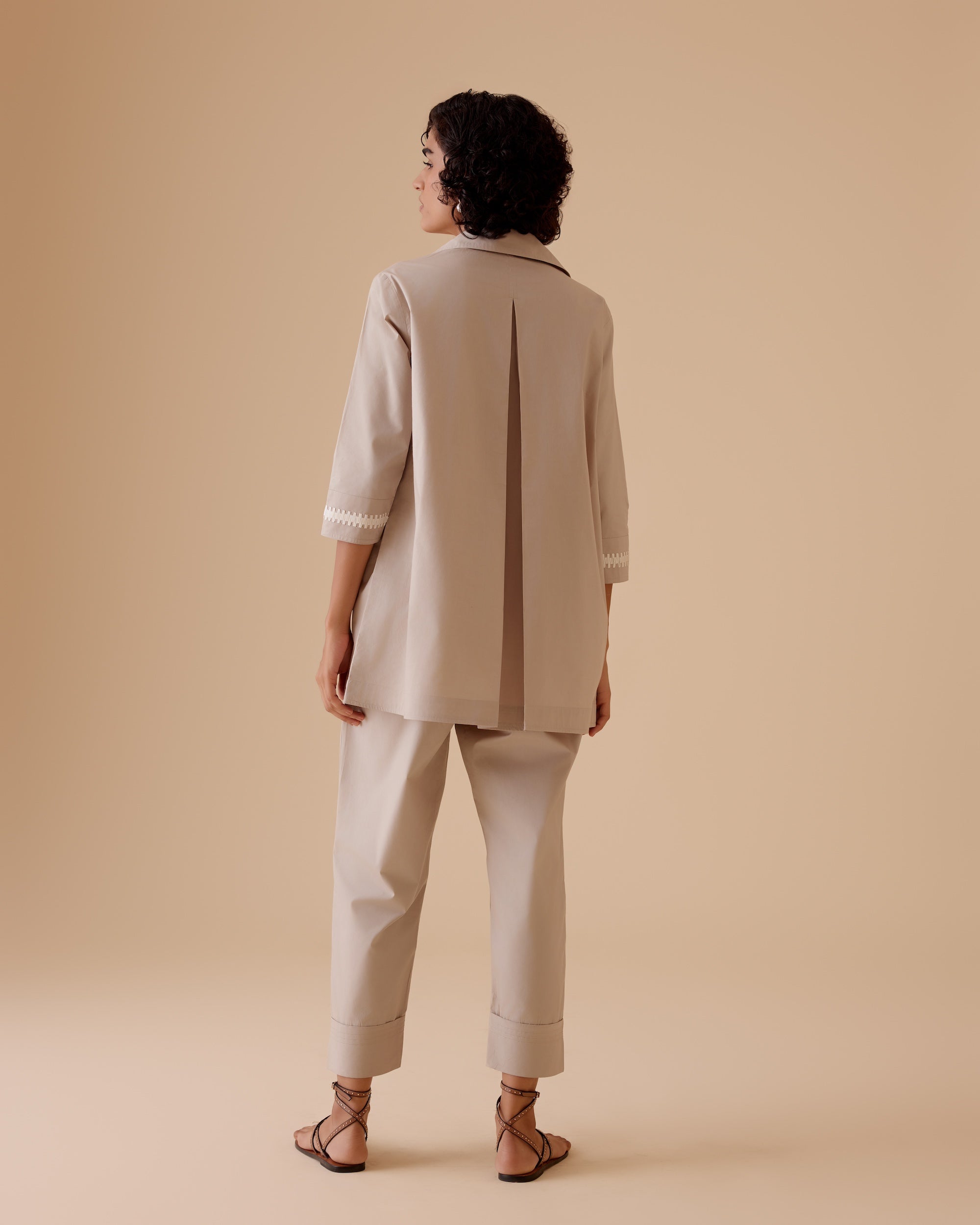 Fiona Sand tunic style classic shirt