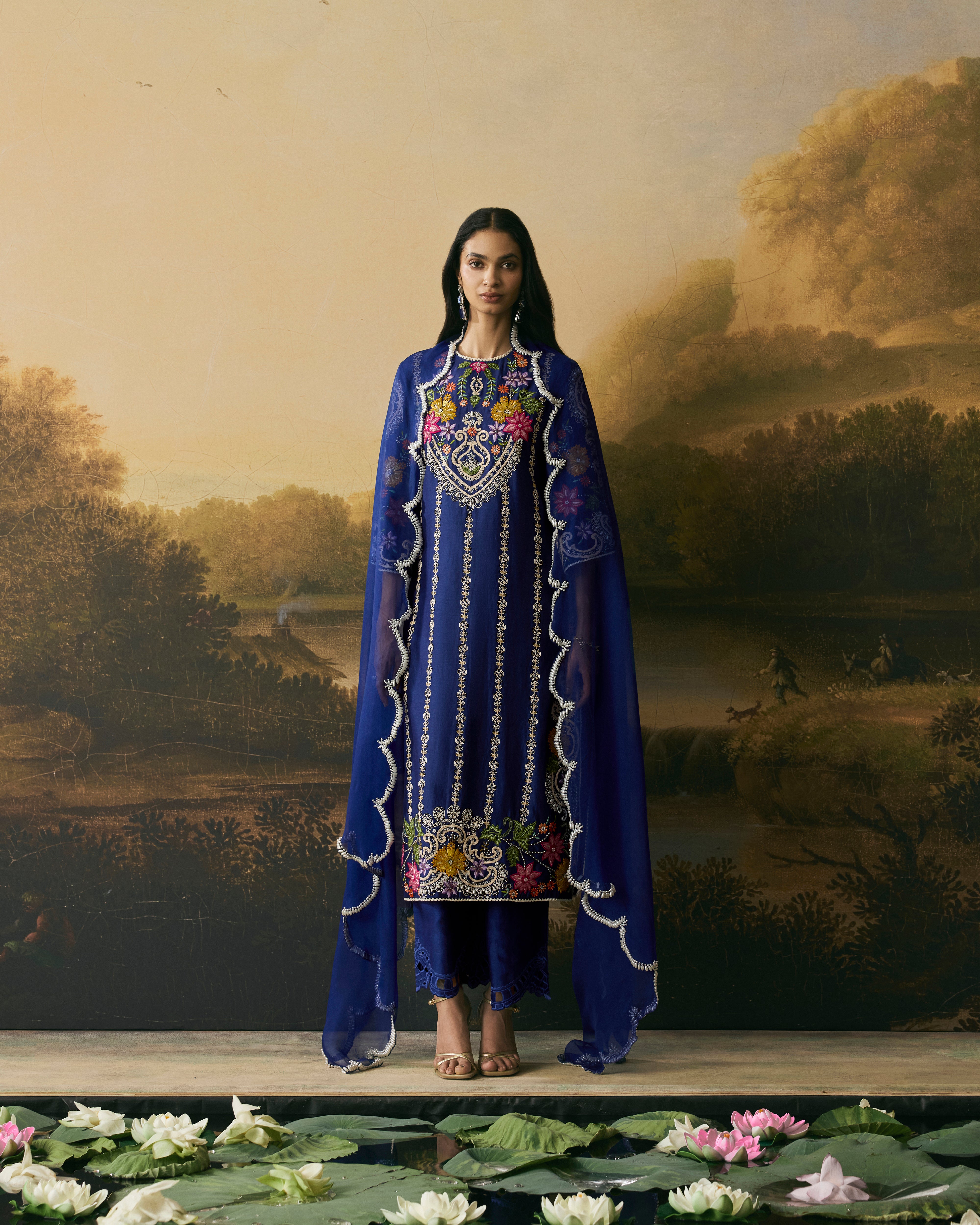 COBALT BLUE MULTICOLOURED FLORAL KURTA WITH PANTS