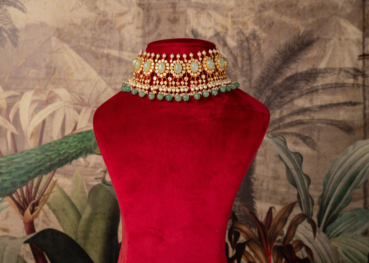Oamra Choker