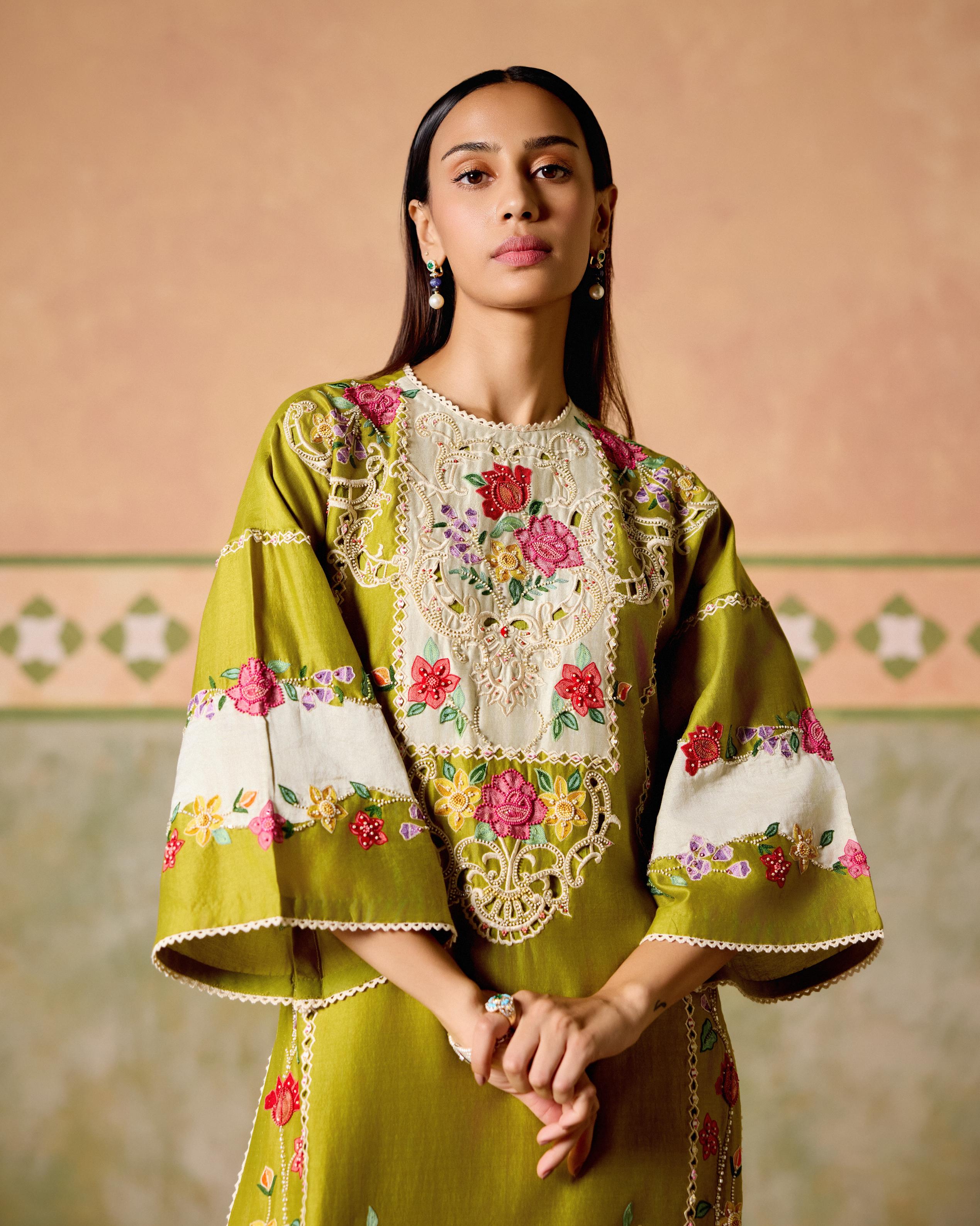 OLIVE AND IVORY COLOUR BLOCK KURTA WITH IVORY EMBROIDERED PANTS