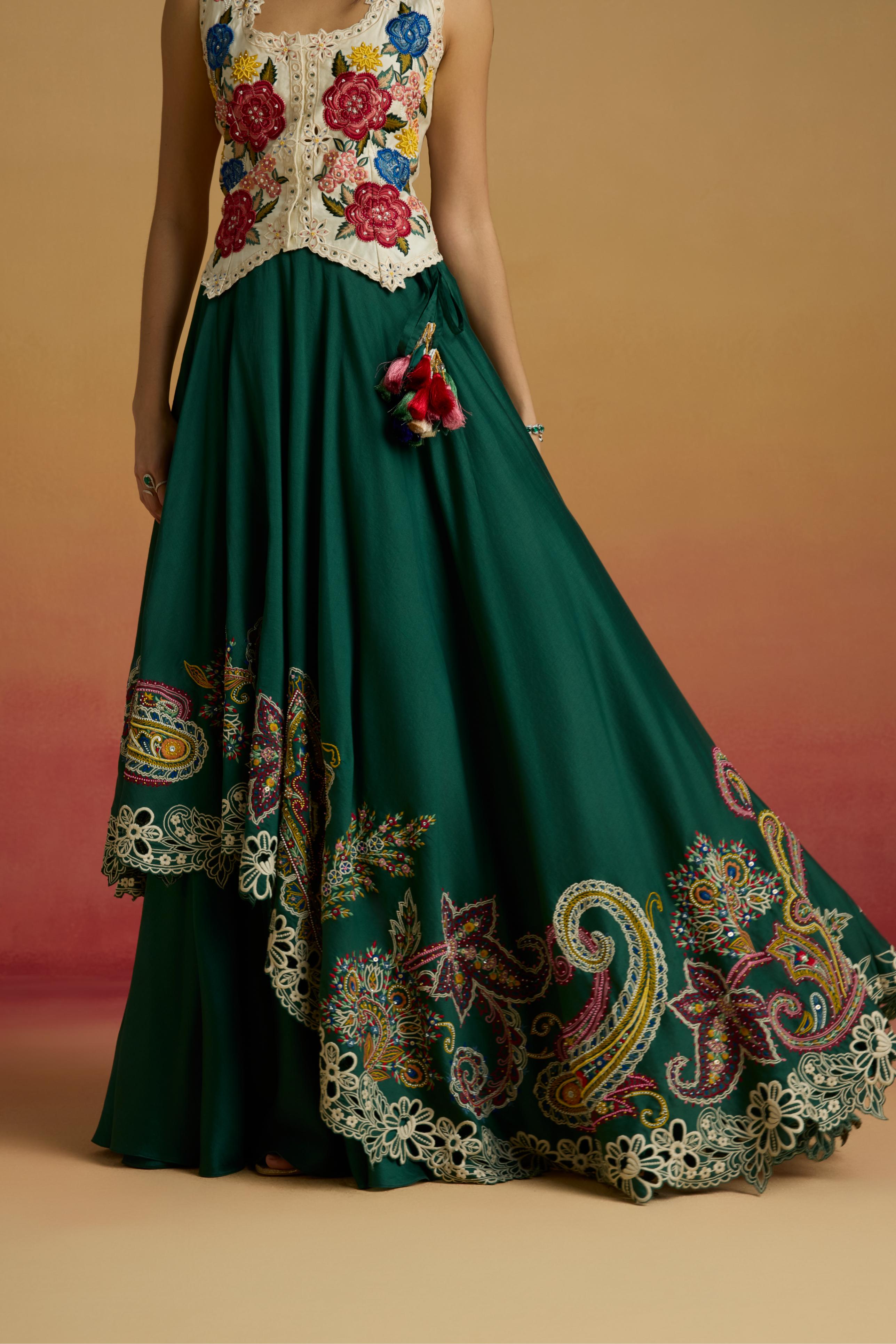 EMERALD GREEN PAISLEY EMBROIDERED LAYERED LEHENGA