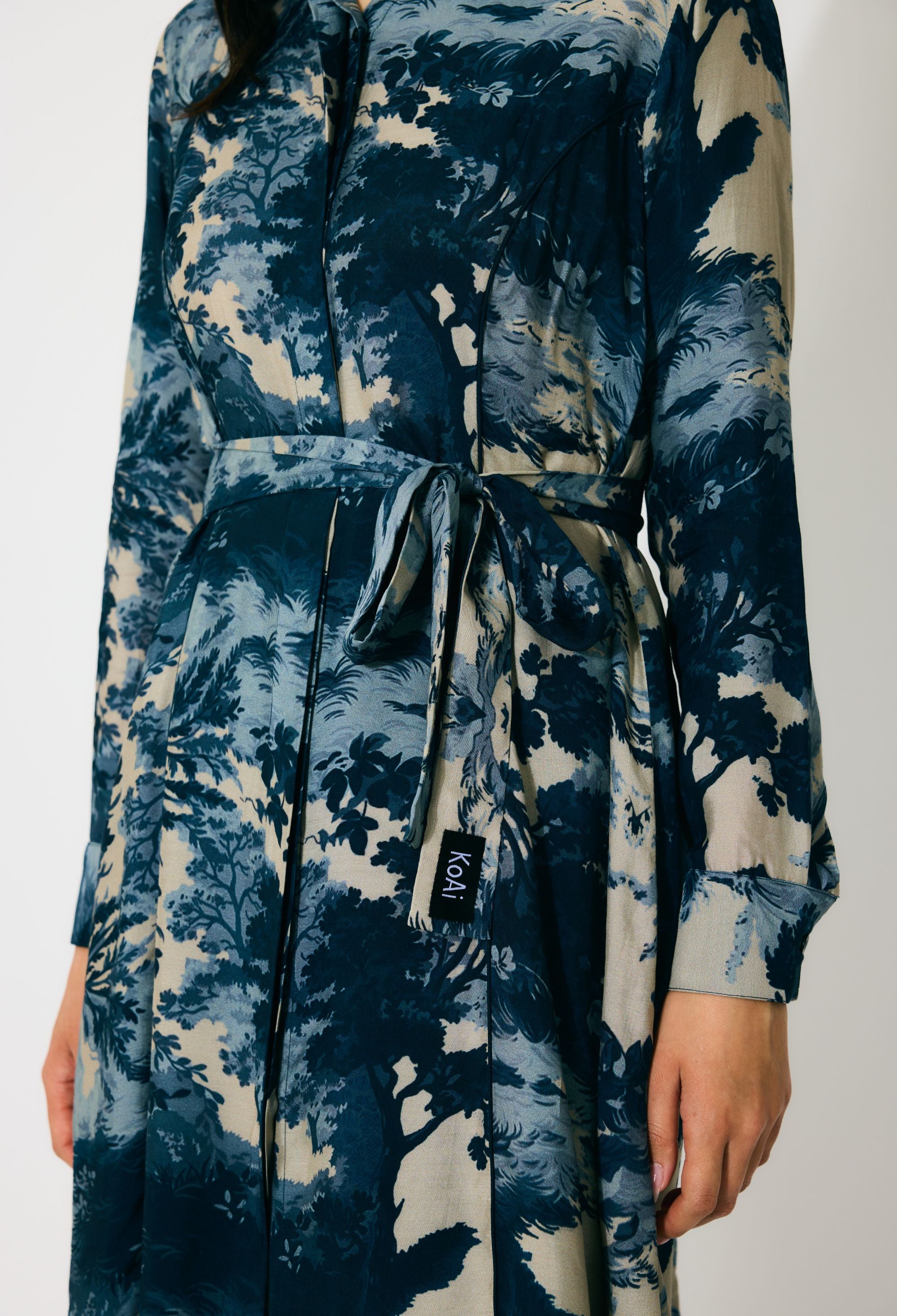 BLUE, INDIGO AND BEIGE TOILE PRINT SHIRT DRESS