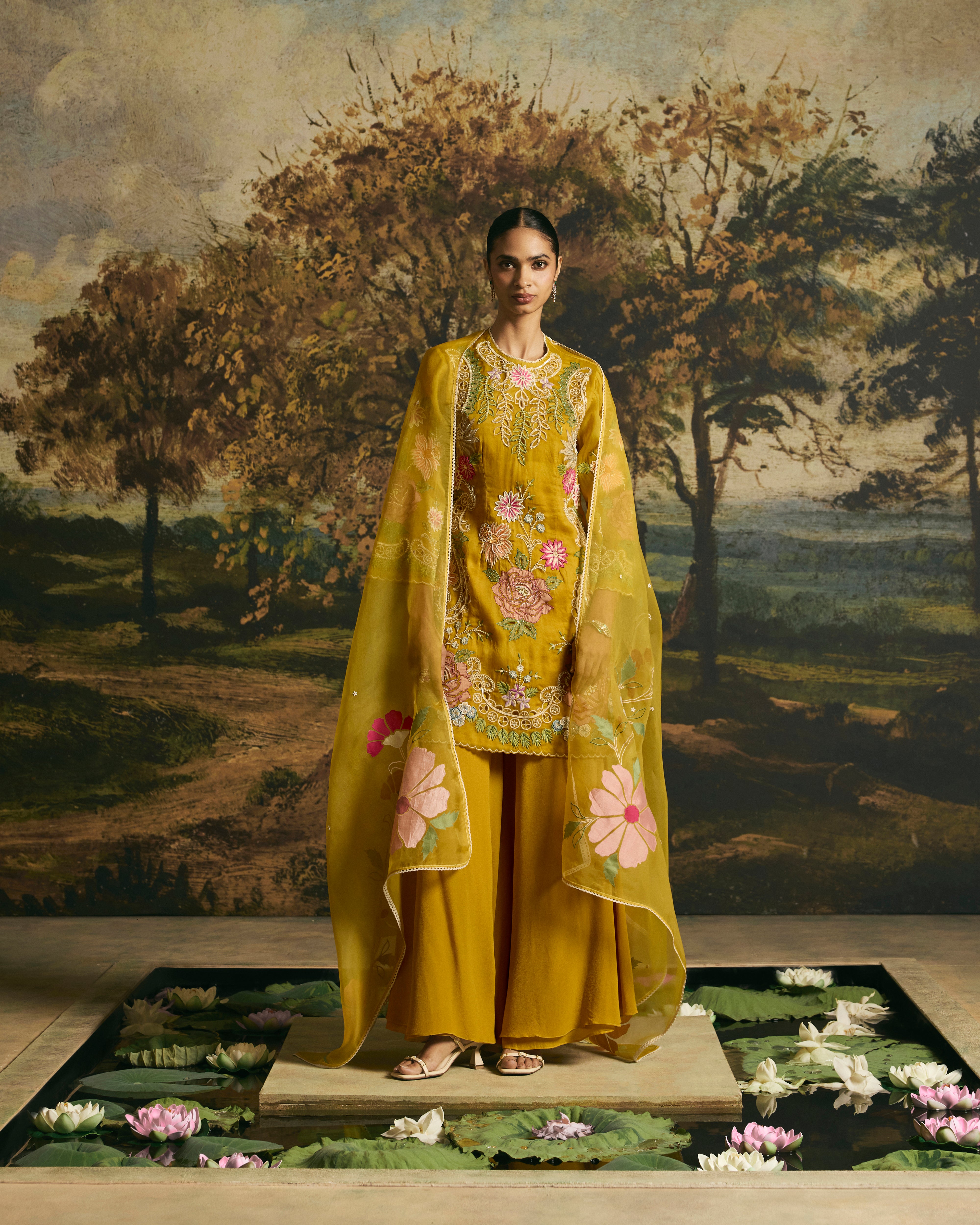 AMBER YELLOW FLORAL APPLIQUE DUPATTA