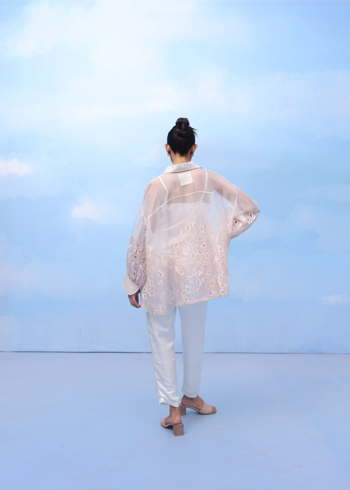 Soft Illusion