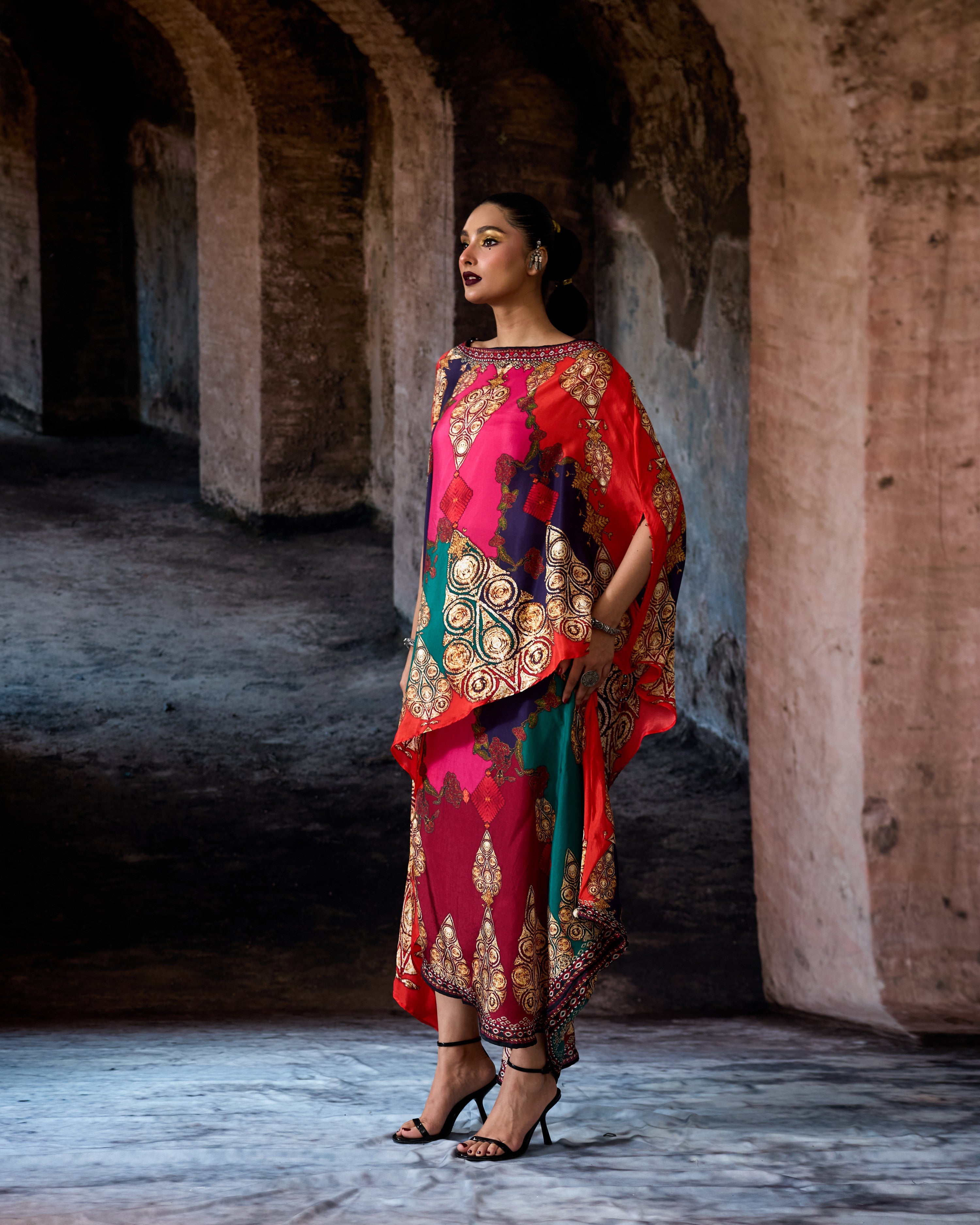 Bethari : Kamini - Multi