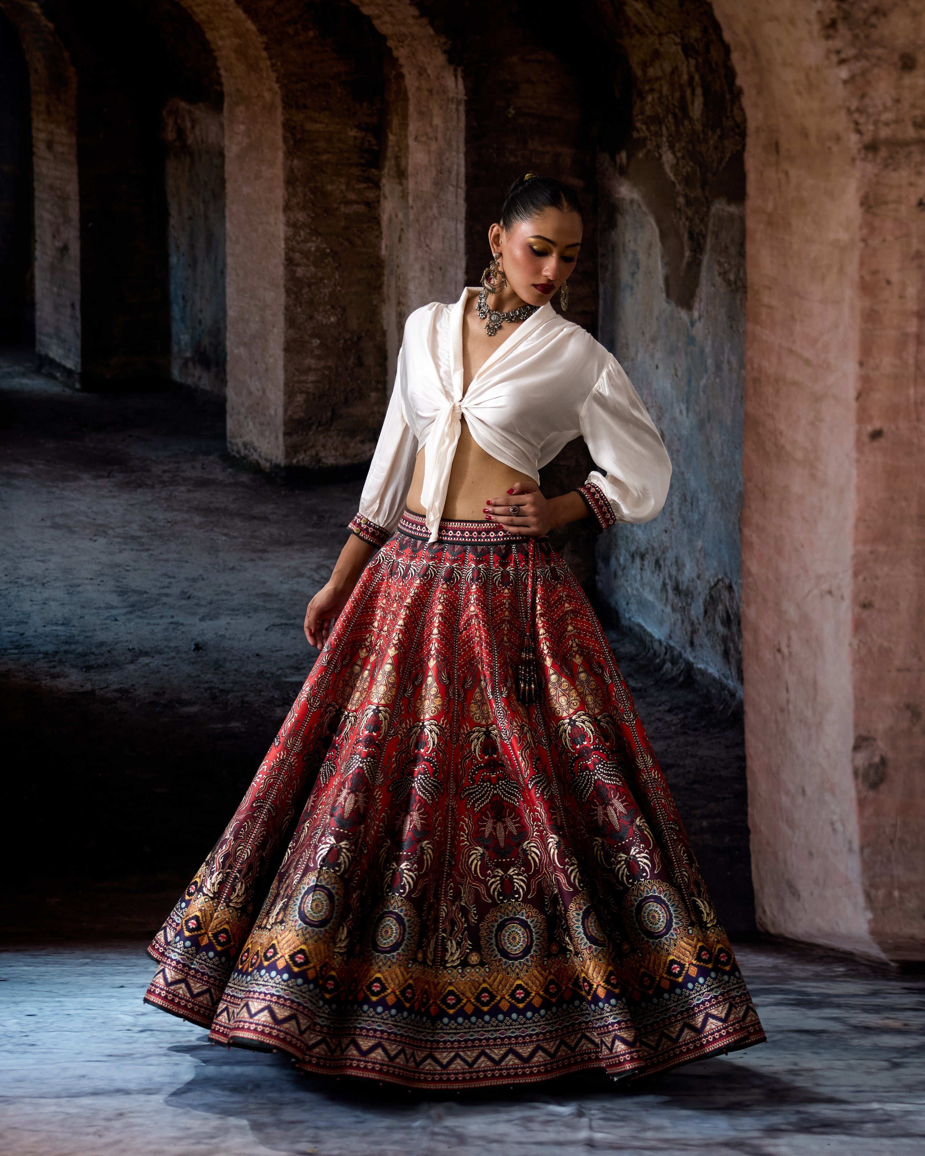 Bethari : Rubali/Leela - Red